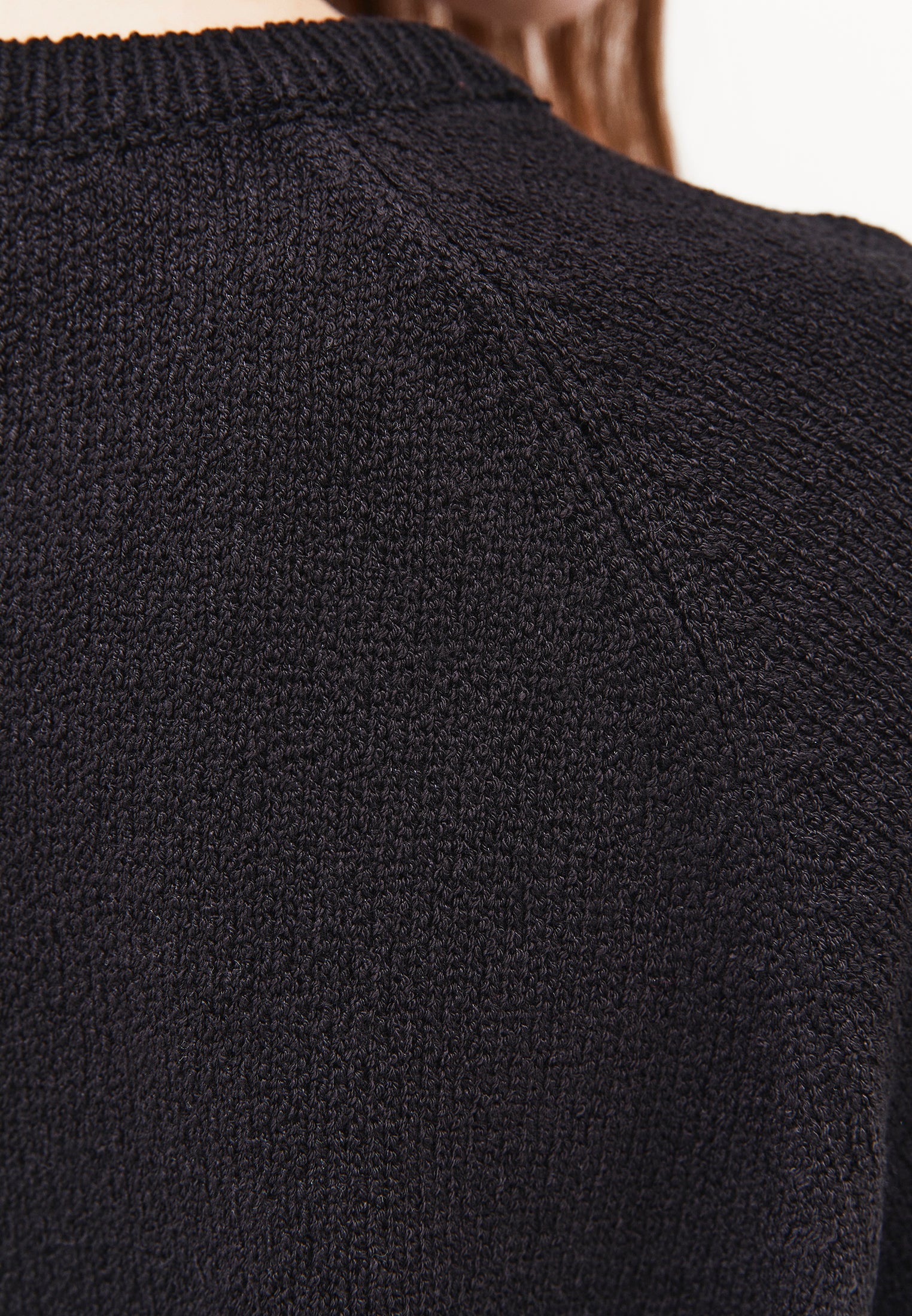 Crew Neck Raglan Sleeve Sweater - BLACK