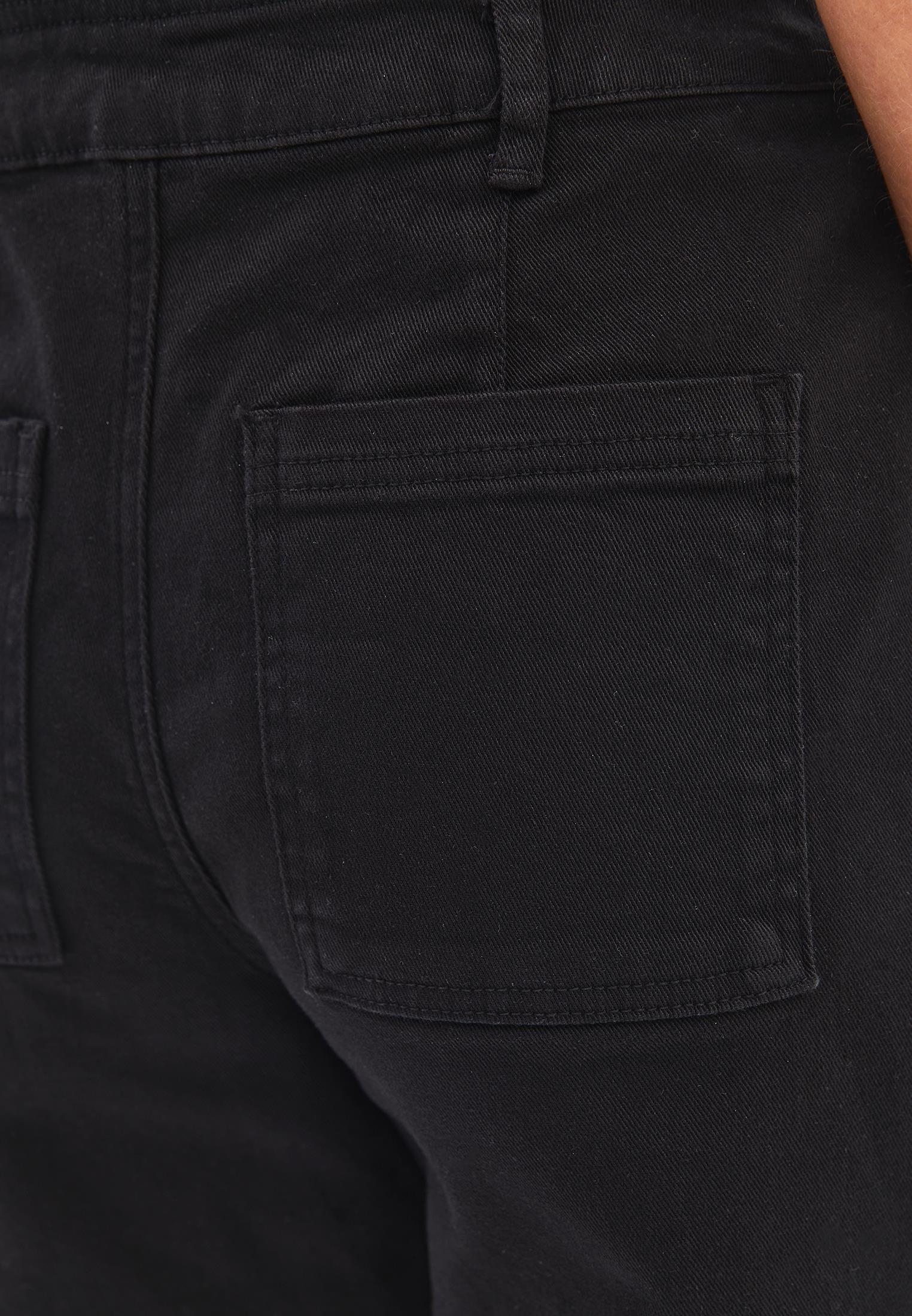 Wide Leg Trousers With Pocket Detail - BLACK