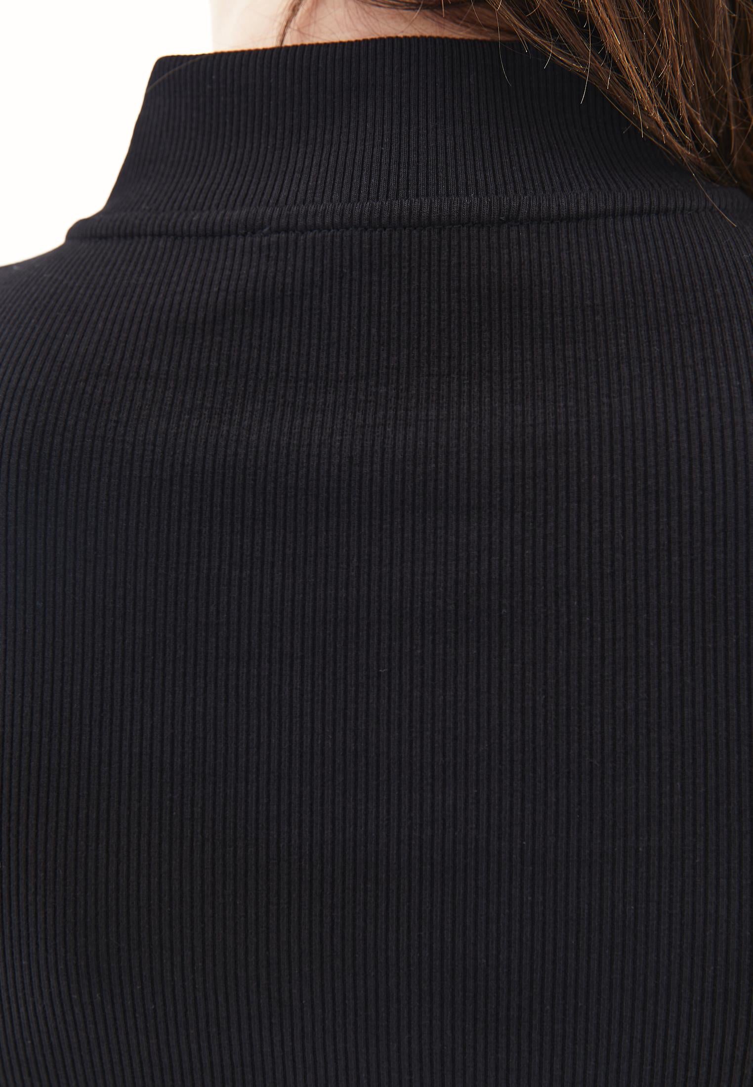 High Neck T-Shirt With Zipper Detail - BLACK