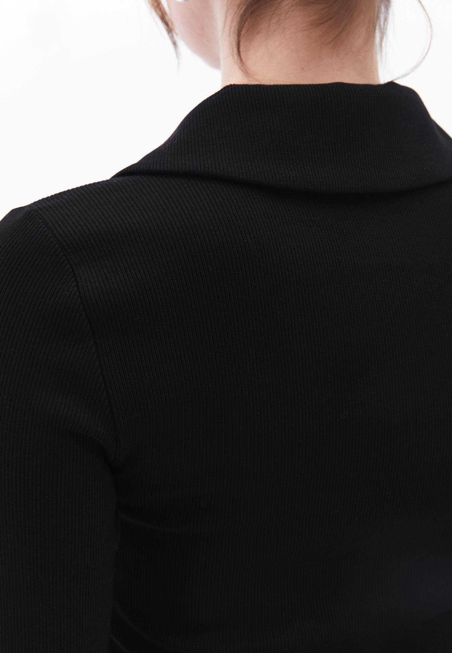 Polo Collar Long Sleeve T-Shirt With Zipper Detail - BLACK