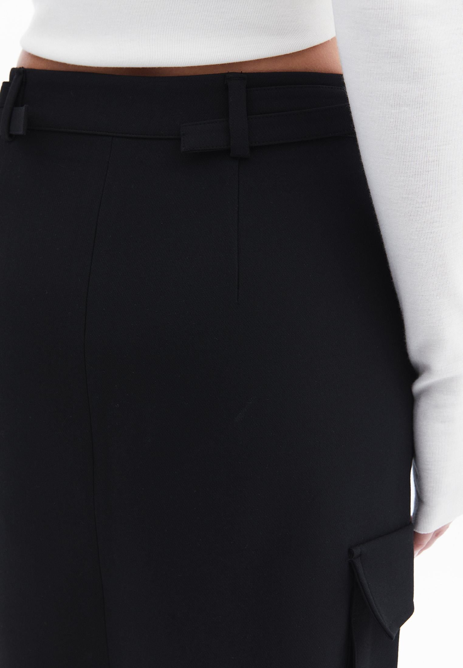 Long Slim High Waist Skirt With Pocket Details - BLACK