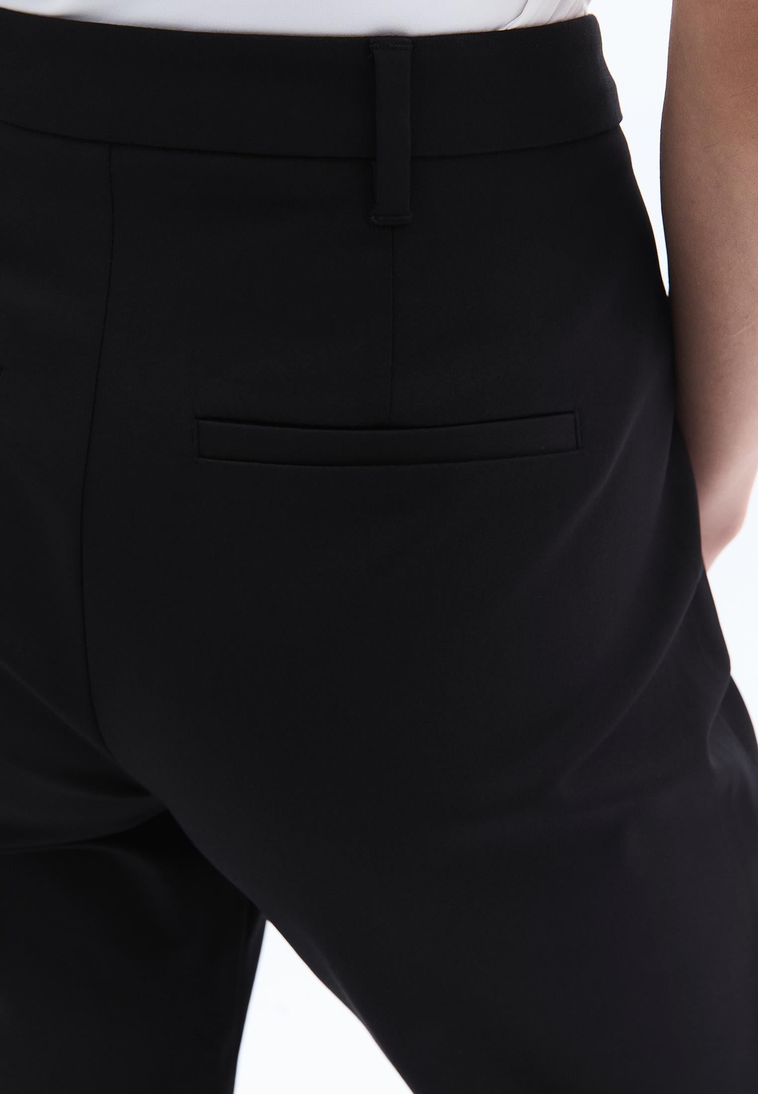 Carrot Leg Pants - BLACK