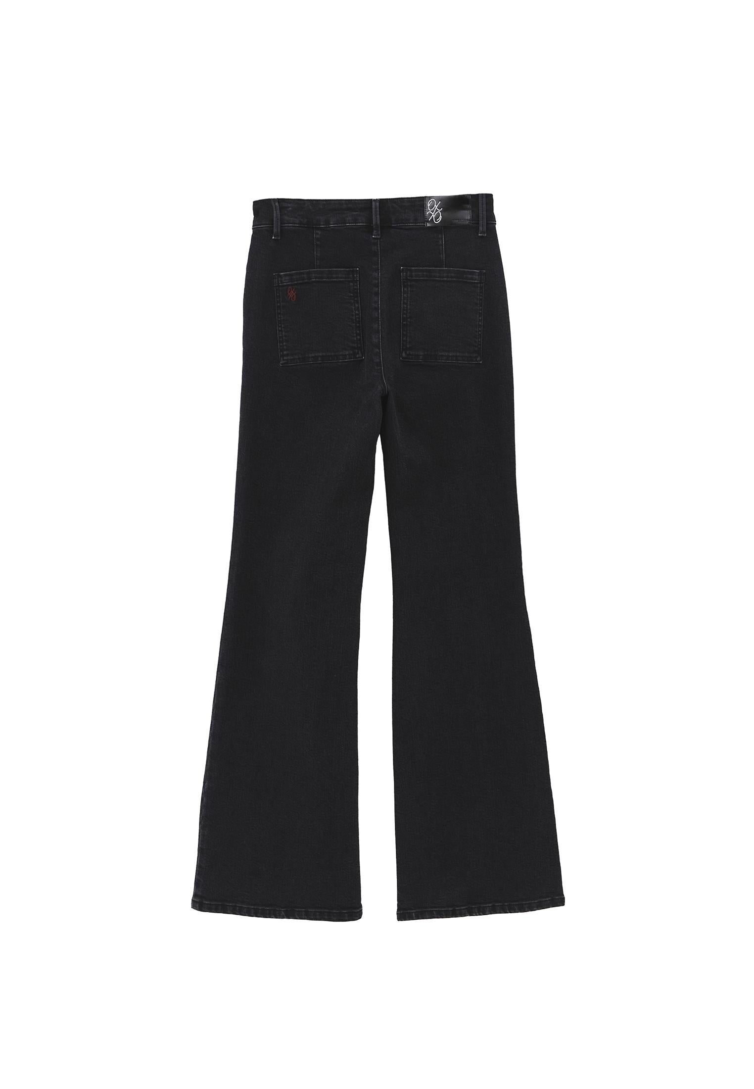 Spanish Leg Pants With Pocket Detail - BLACK