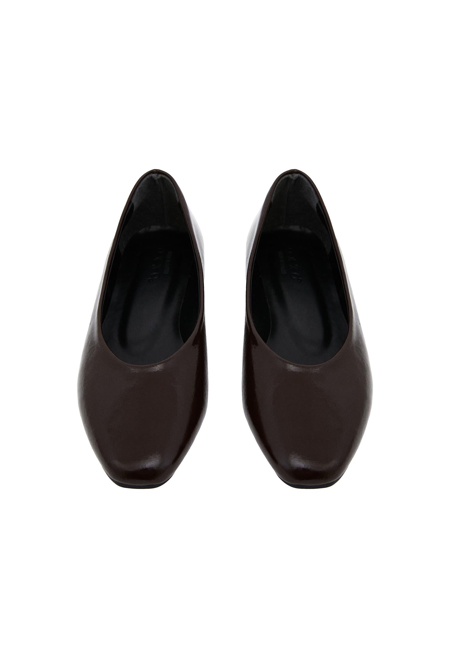 Women Shoes - BRUNETTE