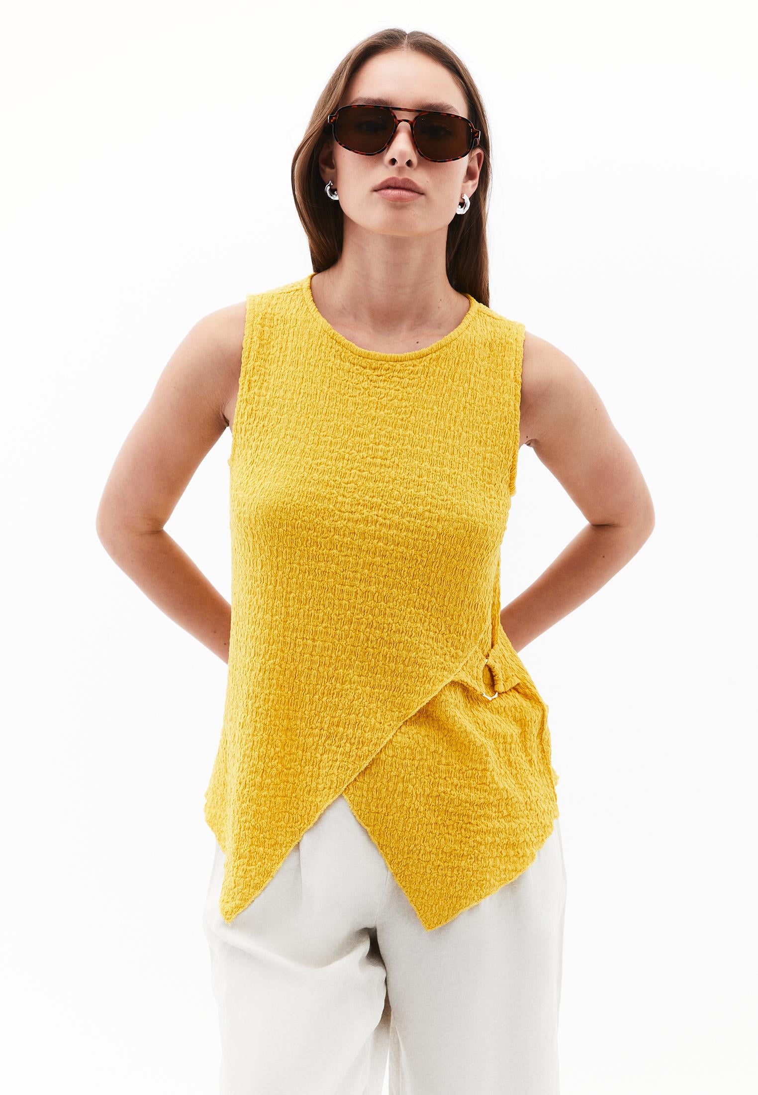 Sleeveless Crew Neck Blouse - CALENDULA