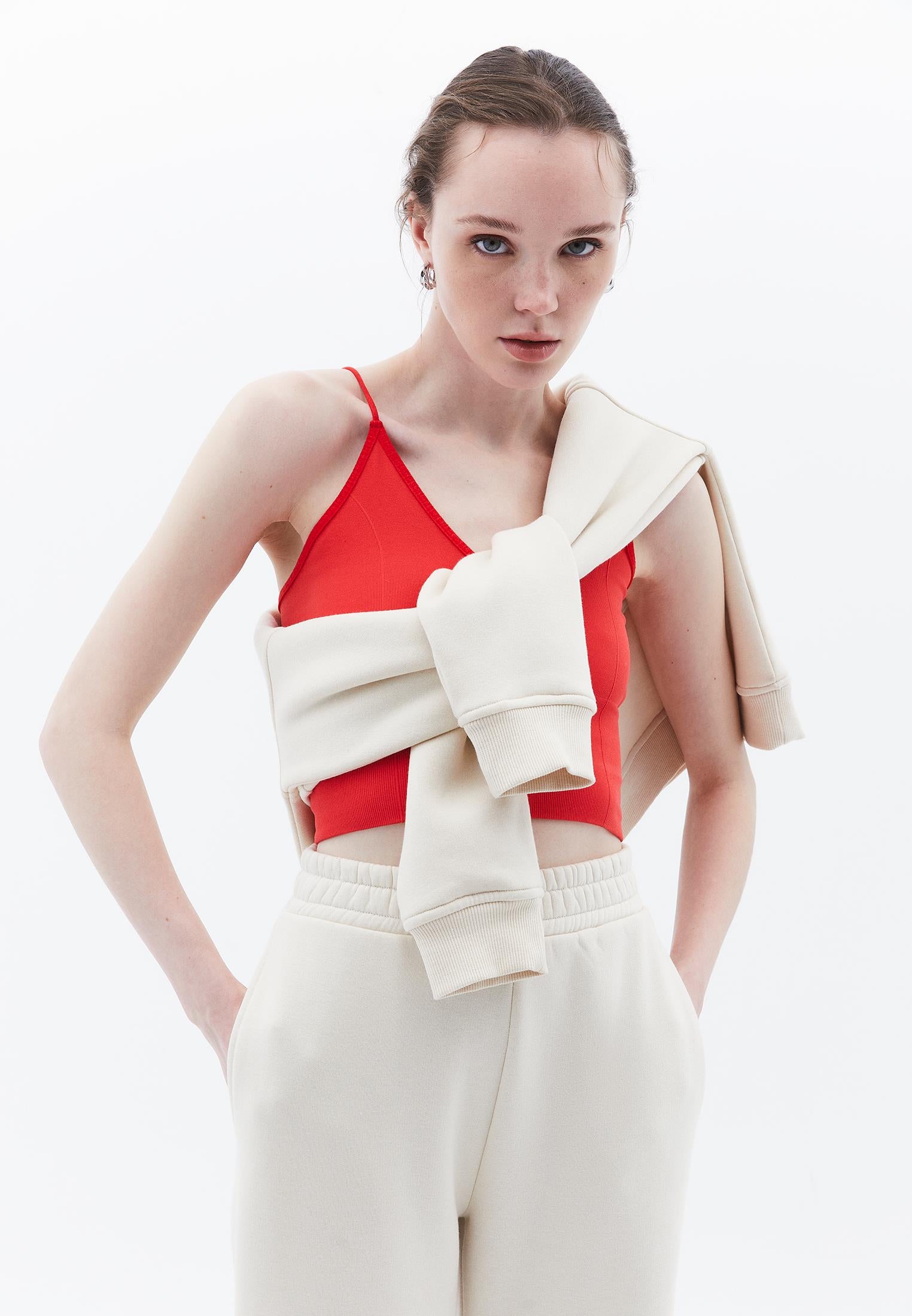 V Neck Tank Top - CAYENNE