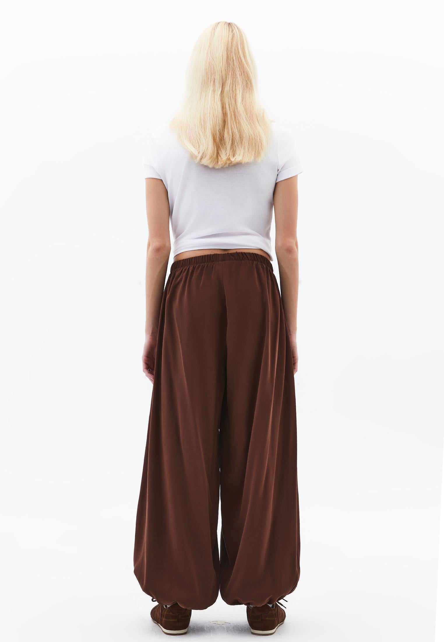 Balloon Form Jogger Pants - CHICORY COFFEE