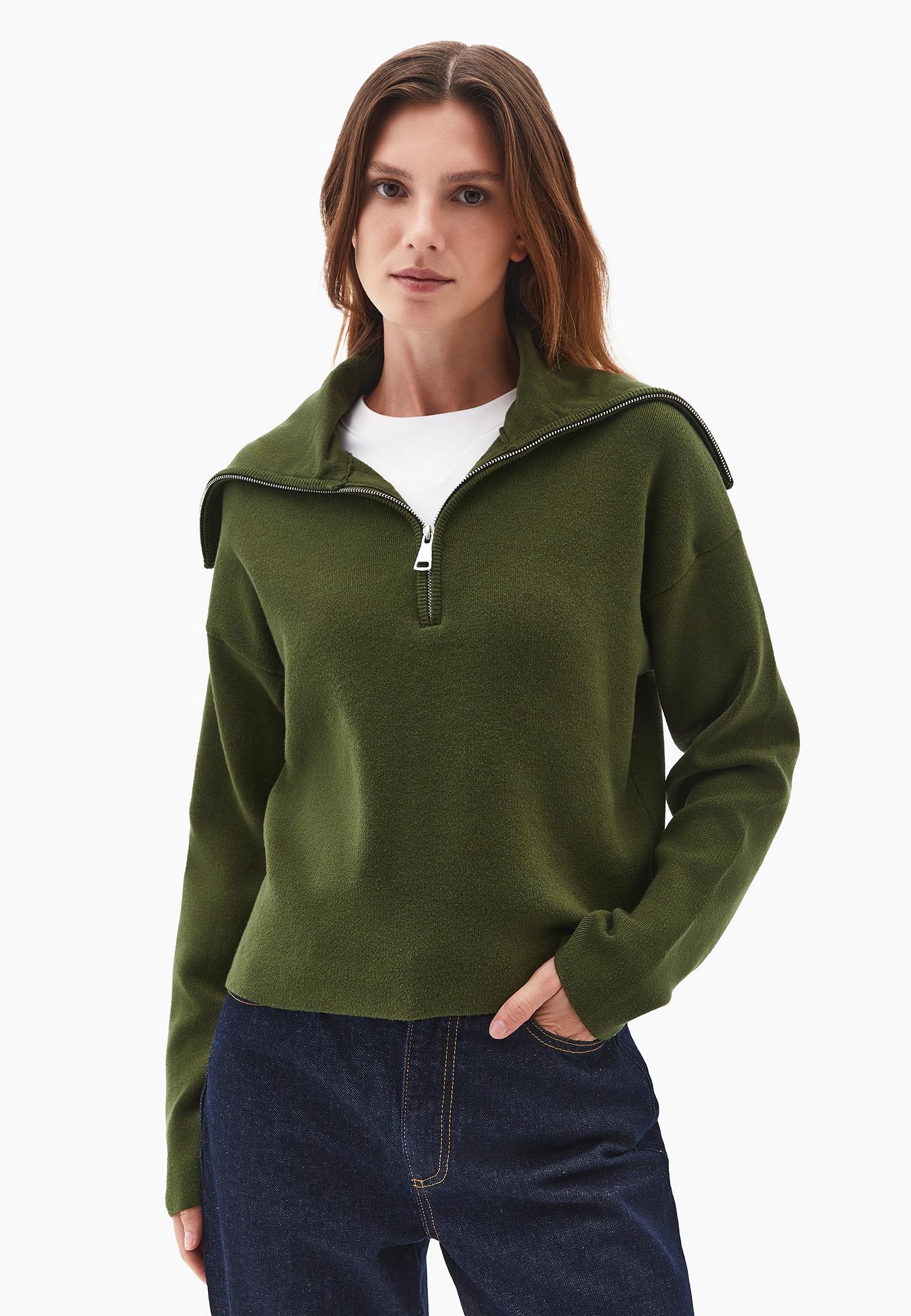 Polo Neck Viscose Sweater - CHIVE