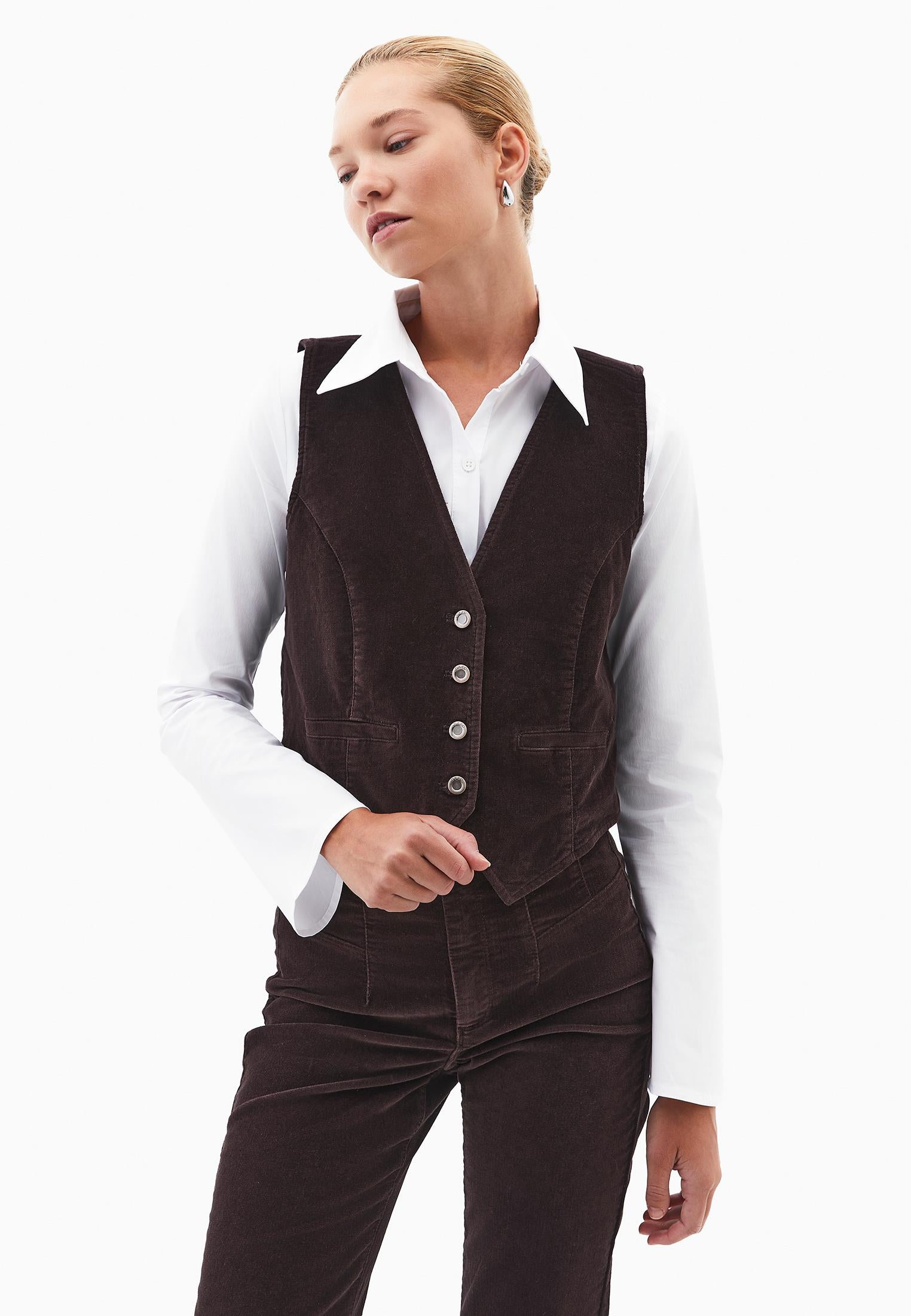V-Neck Ribbed Velvet Vest - CHOCOLATE TORTE