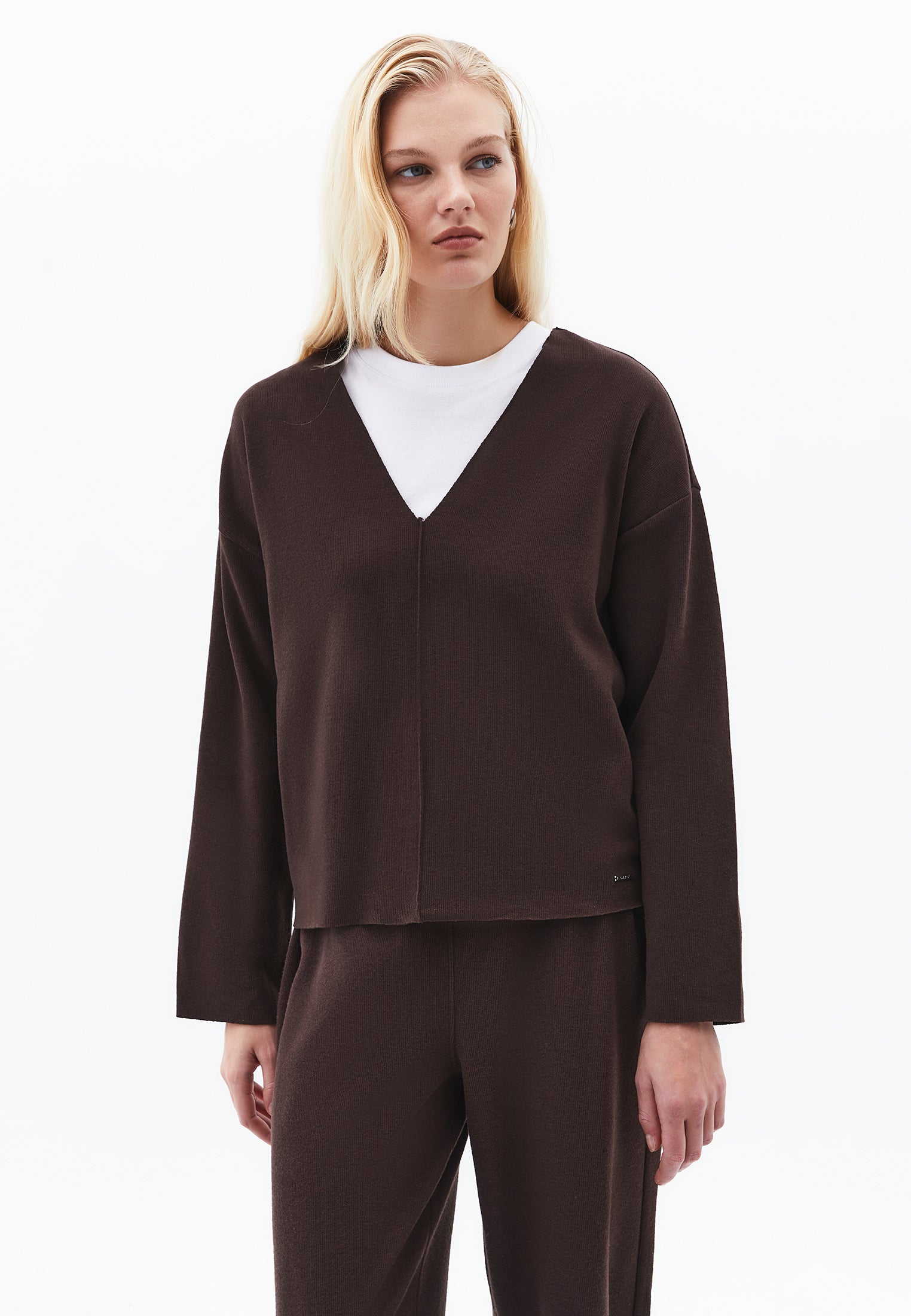 Loose V-Neck Sweater - CHOCOLATE TORTE