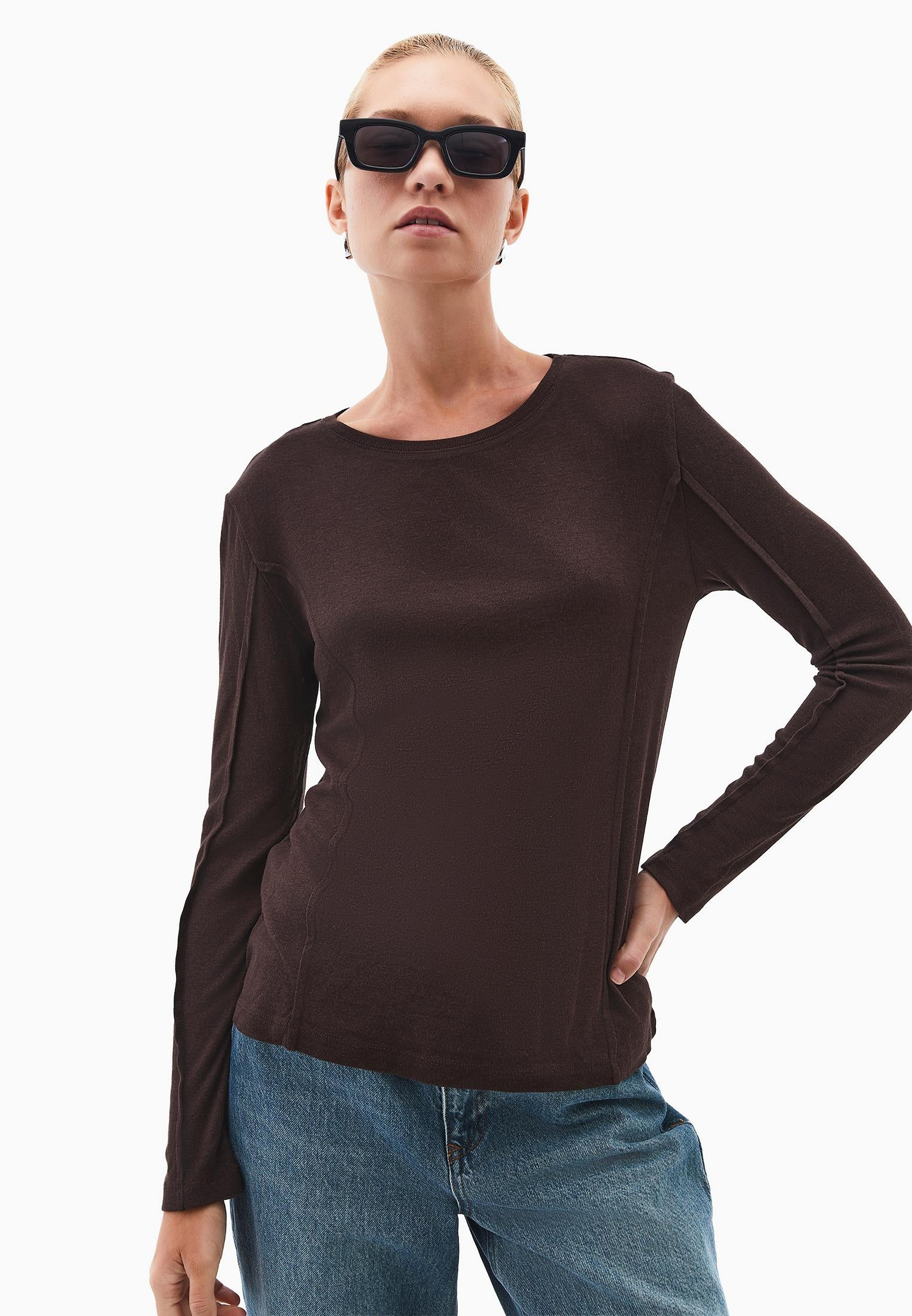 Slim Fit Crew Neck T-Shirt - CHOCOLATE TORTE