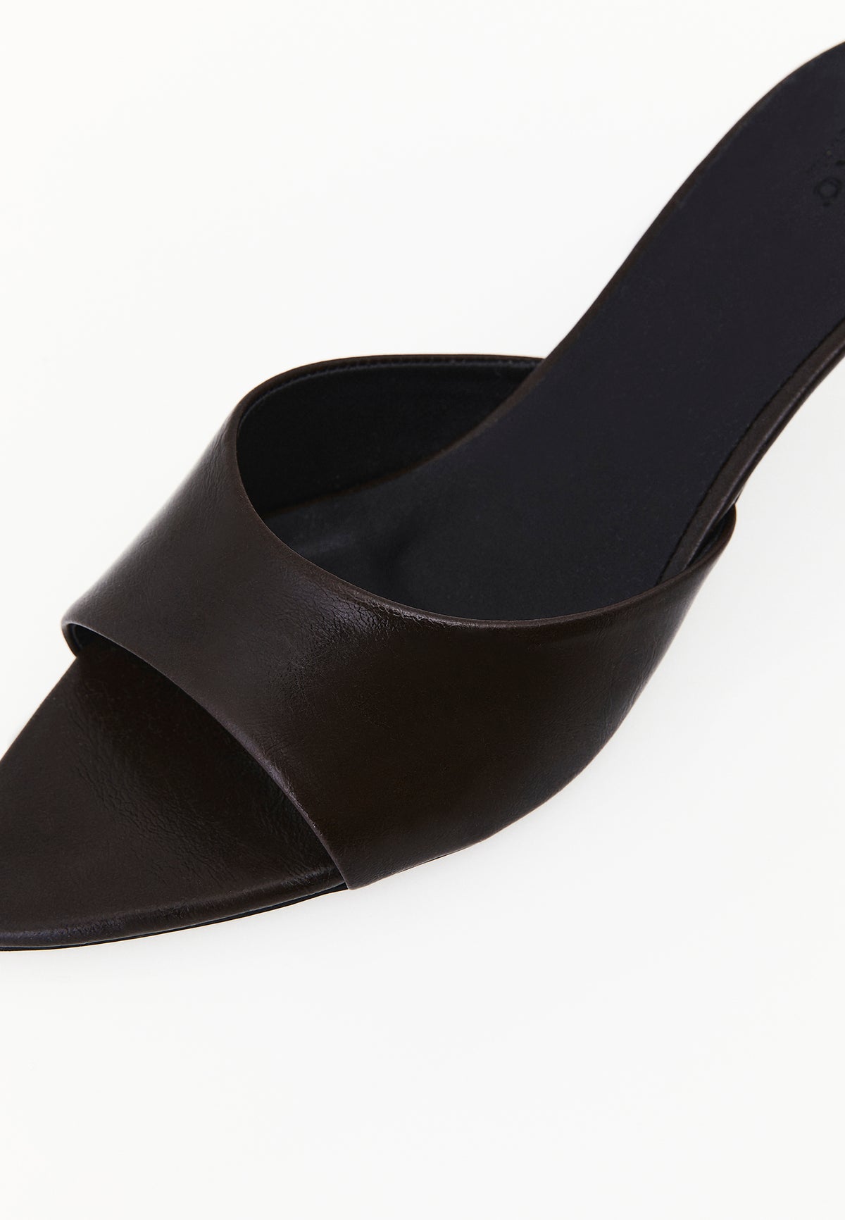 Shoe - CHOCOLATE TORTE