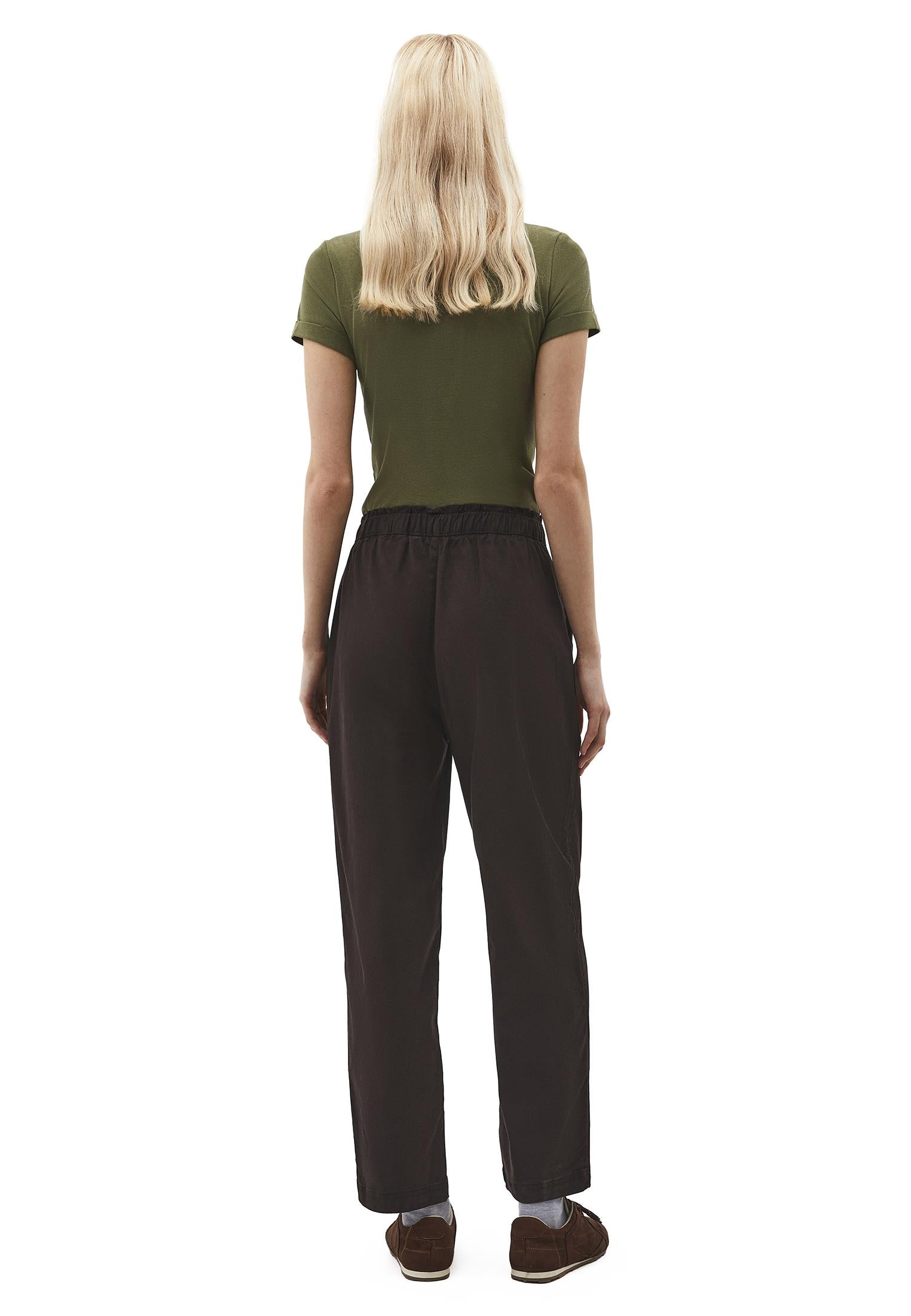 High Waist Carrot Pants - CHOCOLATE TORTE