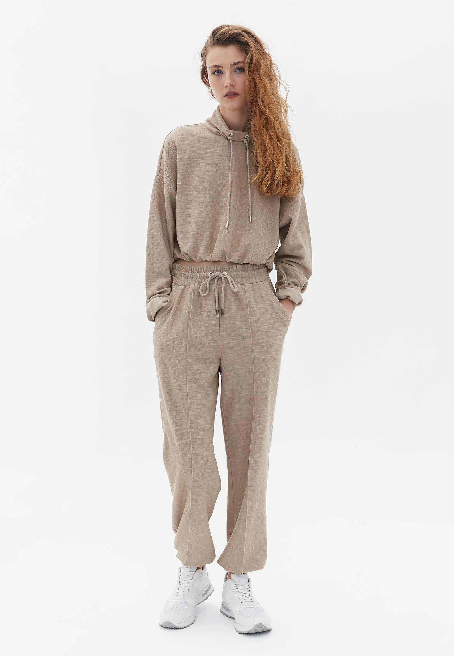 Crew Neck Crop Sweatshirt - COBBLESTONE