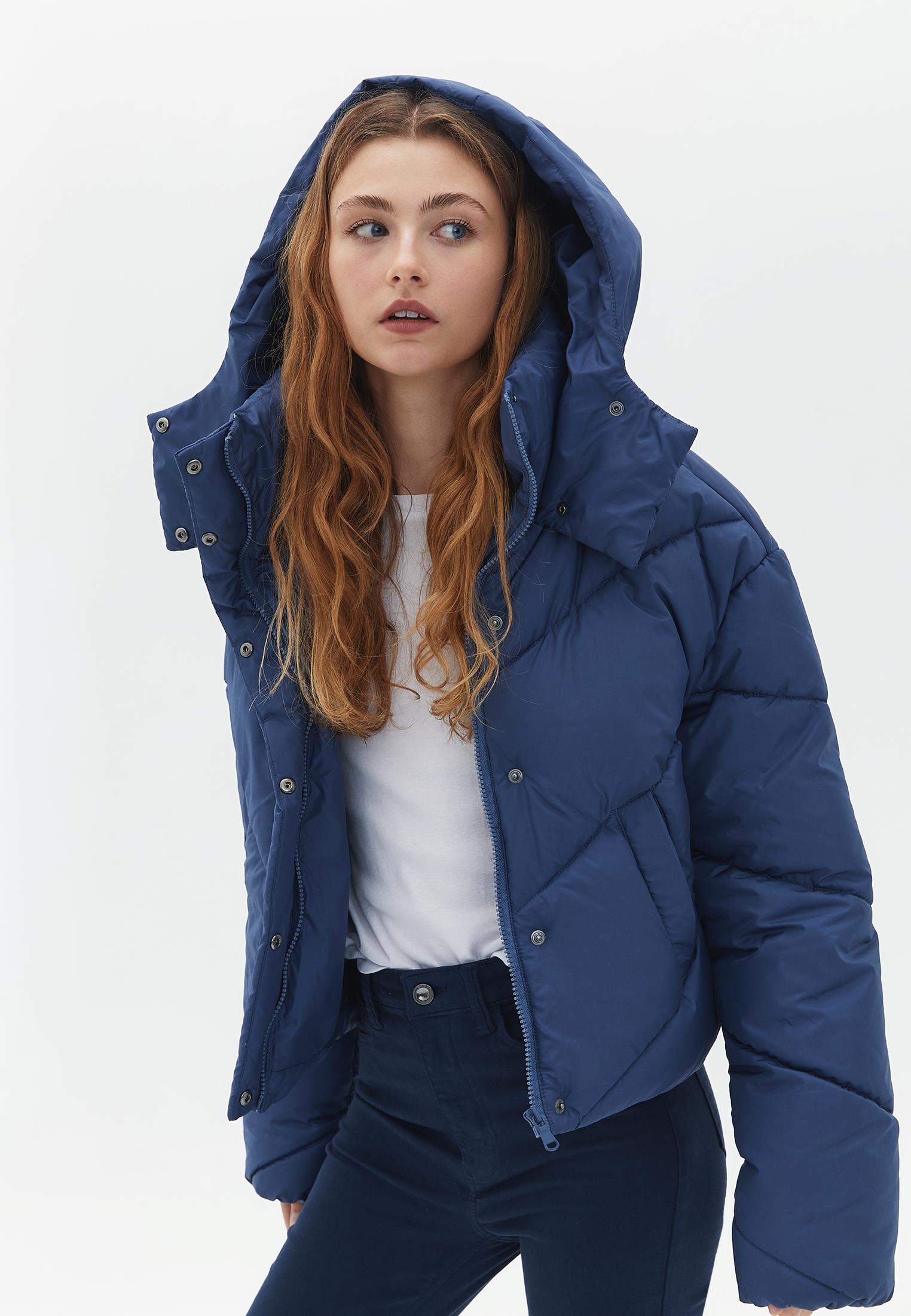 Loose Jacket With High Collar And Pocket Details - CROWN BLUE