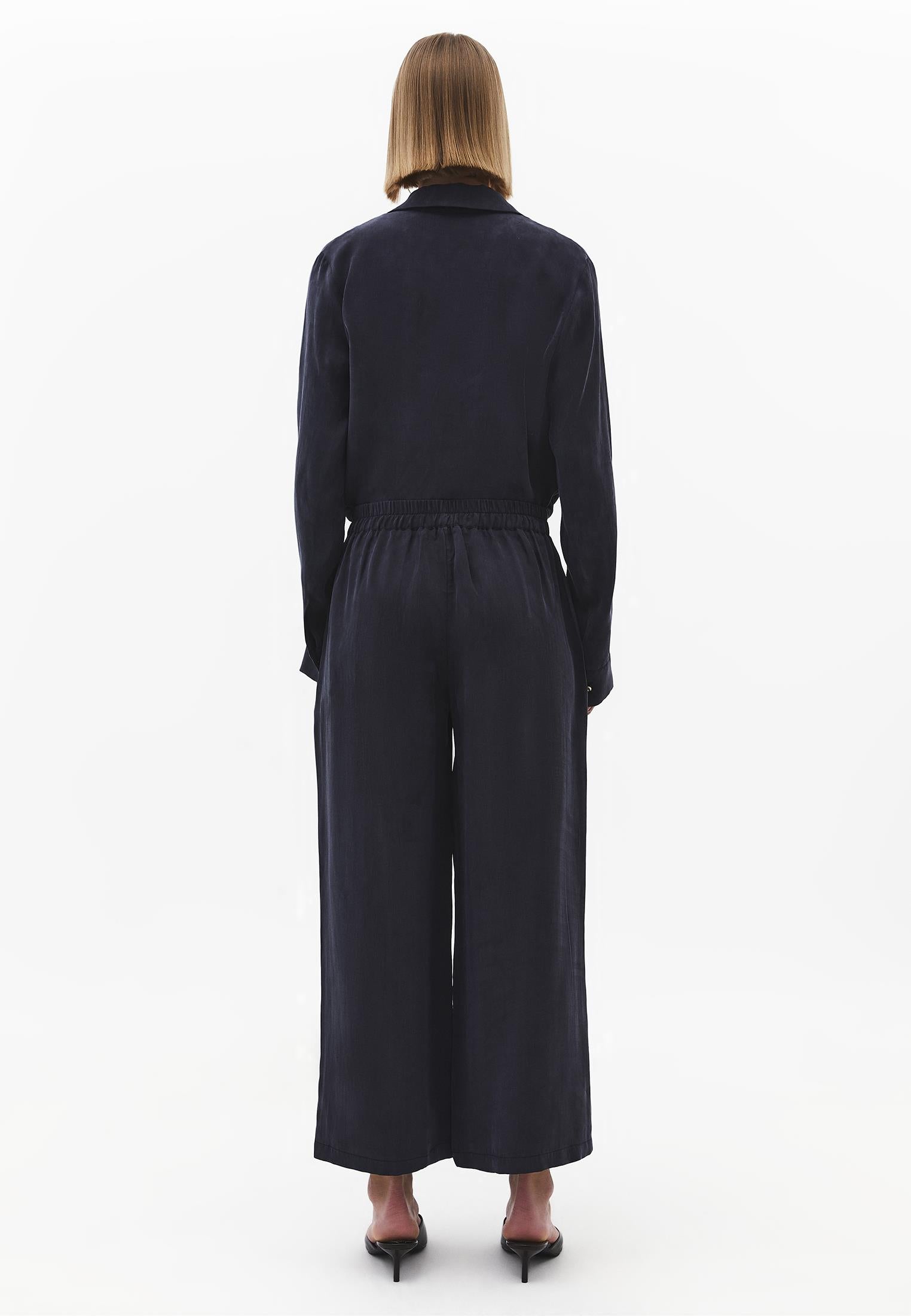 Ultra High Waist Straight Pants With Button Detail - DARK NAVY