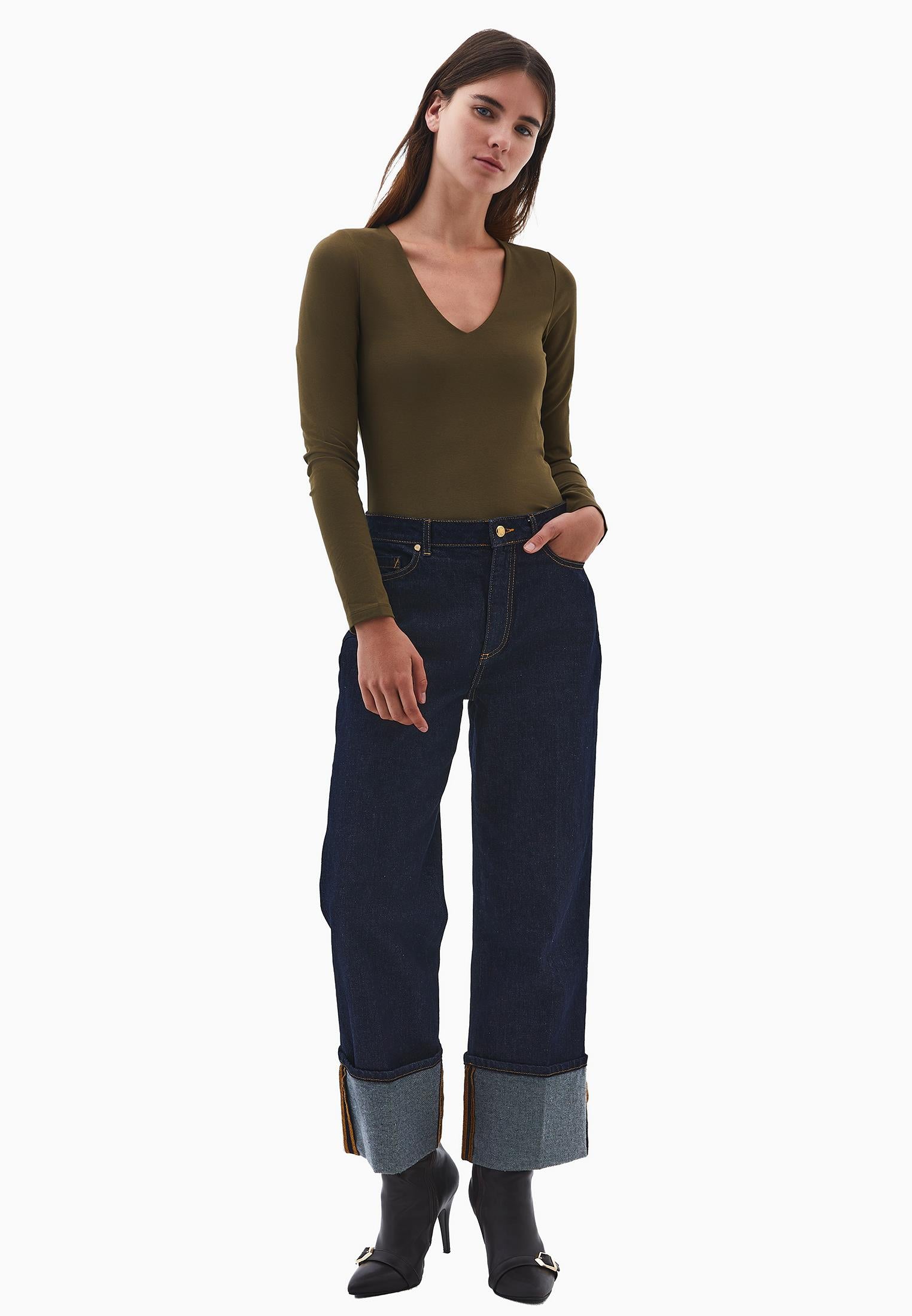 V Neck Long Sleeve T-Shirt - DARK OLIVE