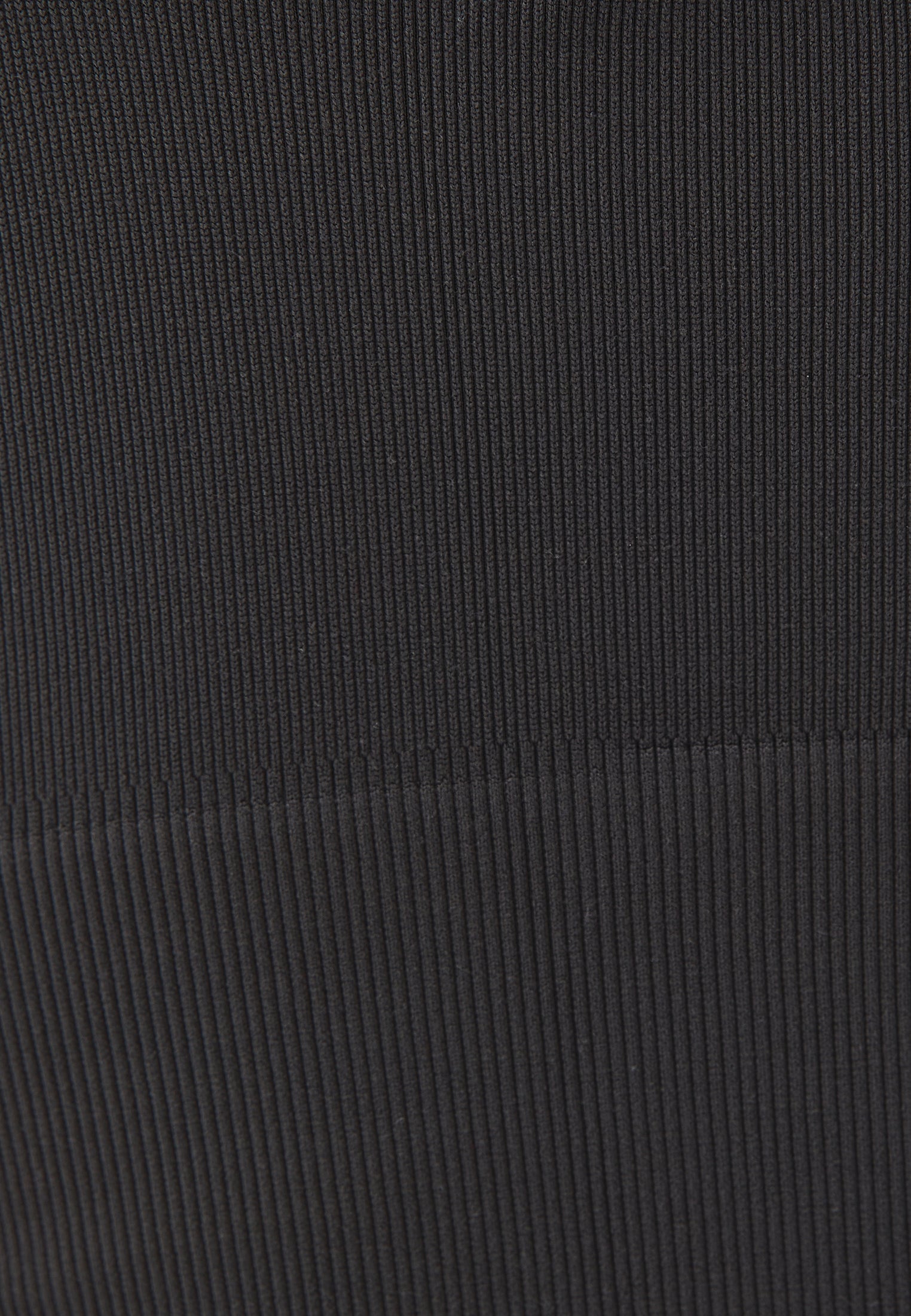 Seamless V Neck Tank Top - DEEP DEPTHS
