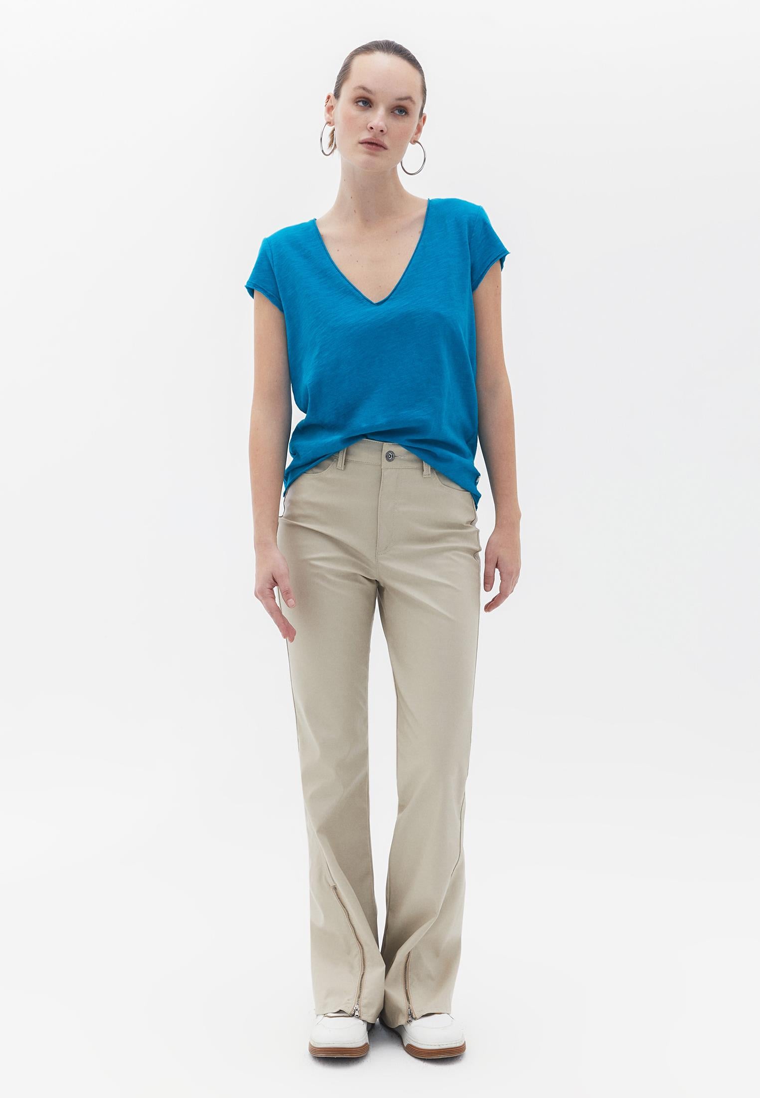 V Neck Loose T-Shirt - ENAMEL BLUE