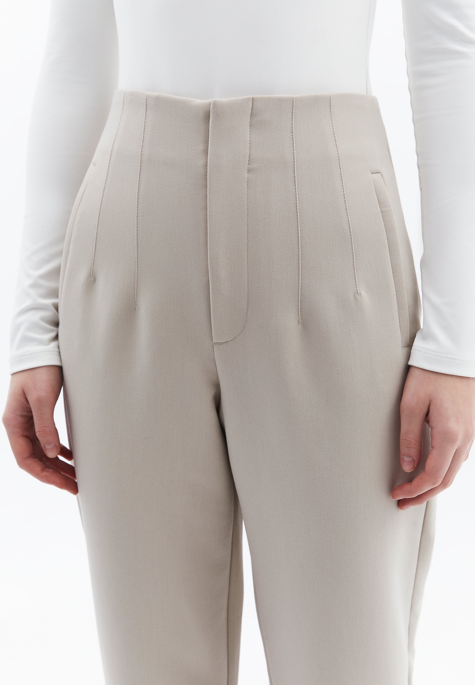 Ultra High Waist Carrot Pants - FEATHER GRAY