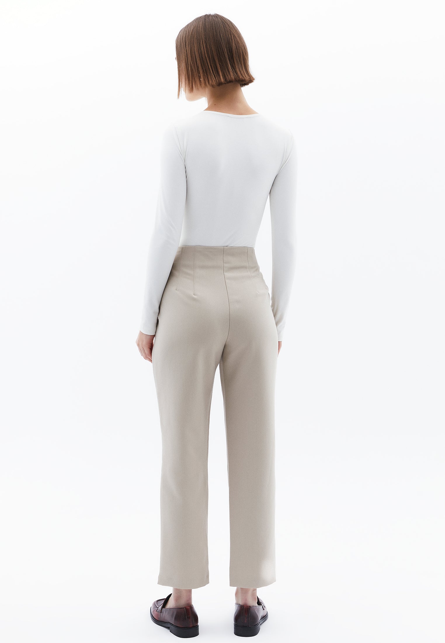 Ultra High Waist Carrot Pants - FEATHER GRAY
