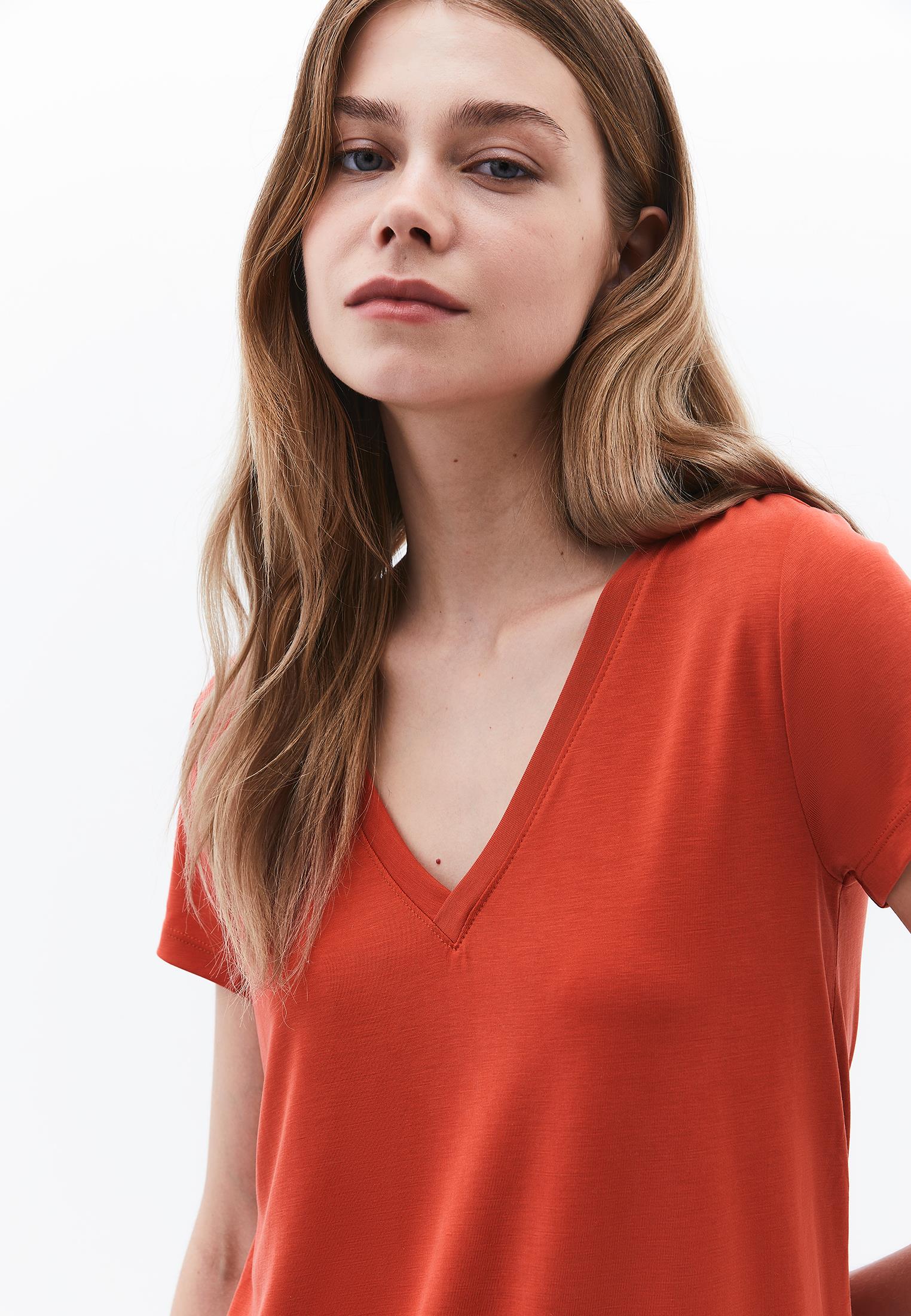 V Neck Loose Fit T-Shirt - FIRE WHIRL