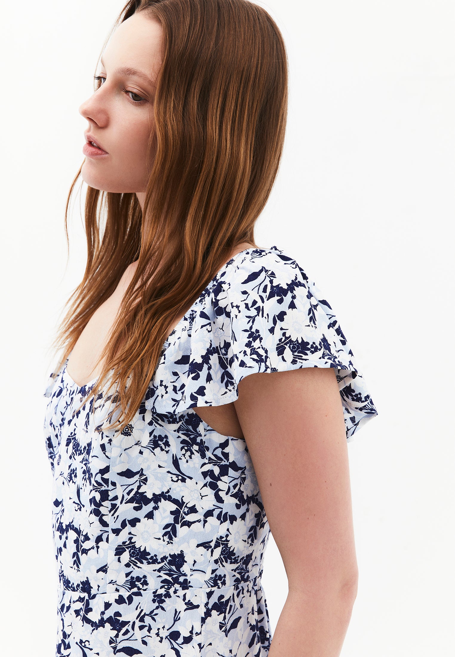 Sweetheart Neck Printed Dress With Slit Detail - FLORAL COMB