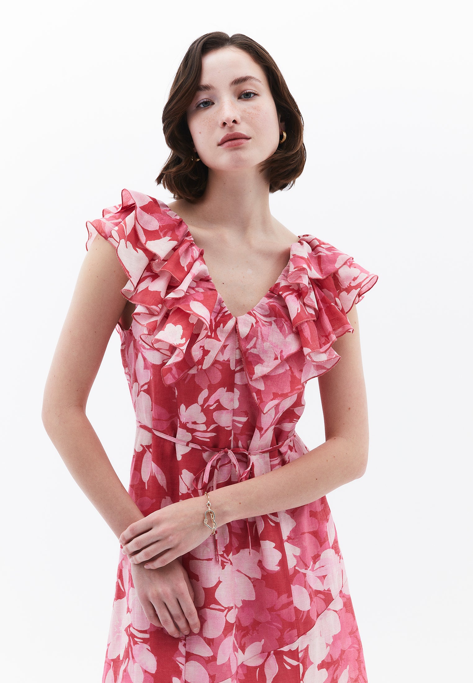 Long Dress With Wide Neck And Smocked Detail - FLORAL PRINT