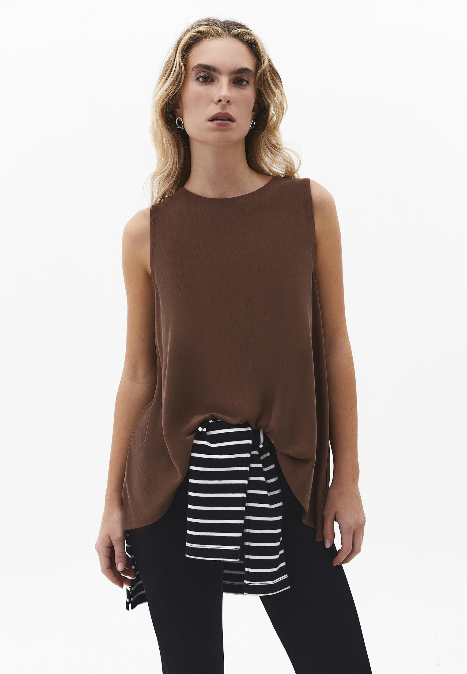 Crew Neck Loose Fit Tank Top - FONDUE FUDGE