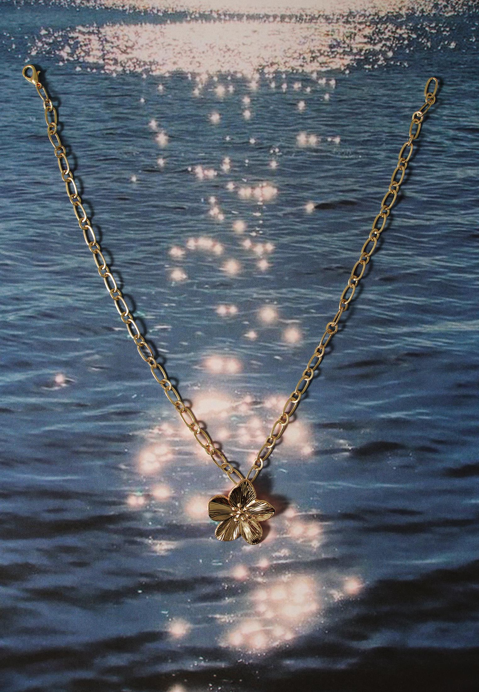 Necklace - GOLD