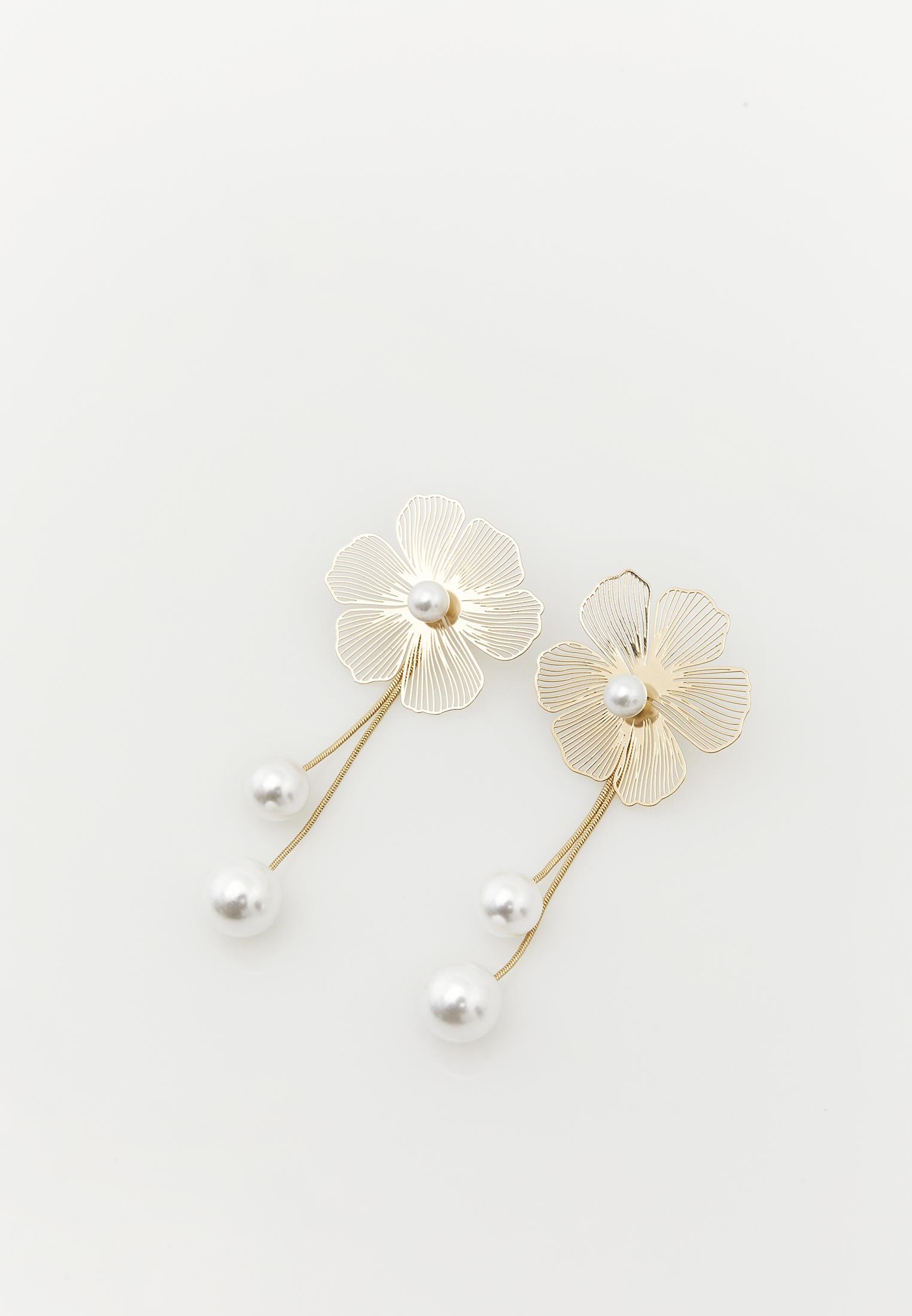 Earring Suitable For Daily Use - GOLD