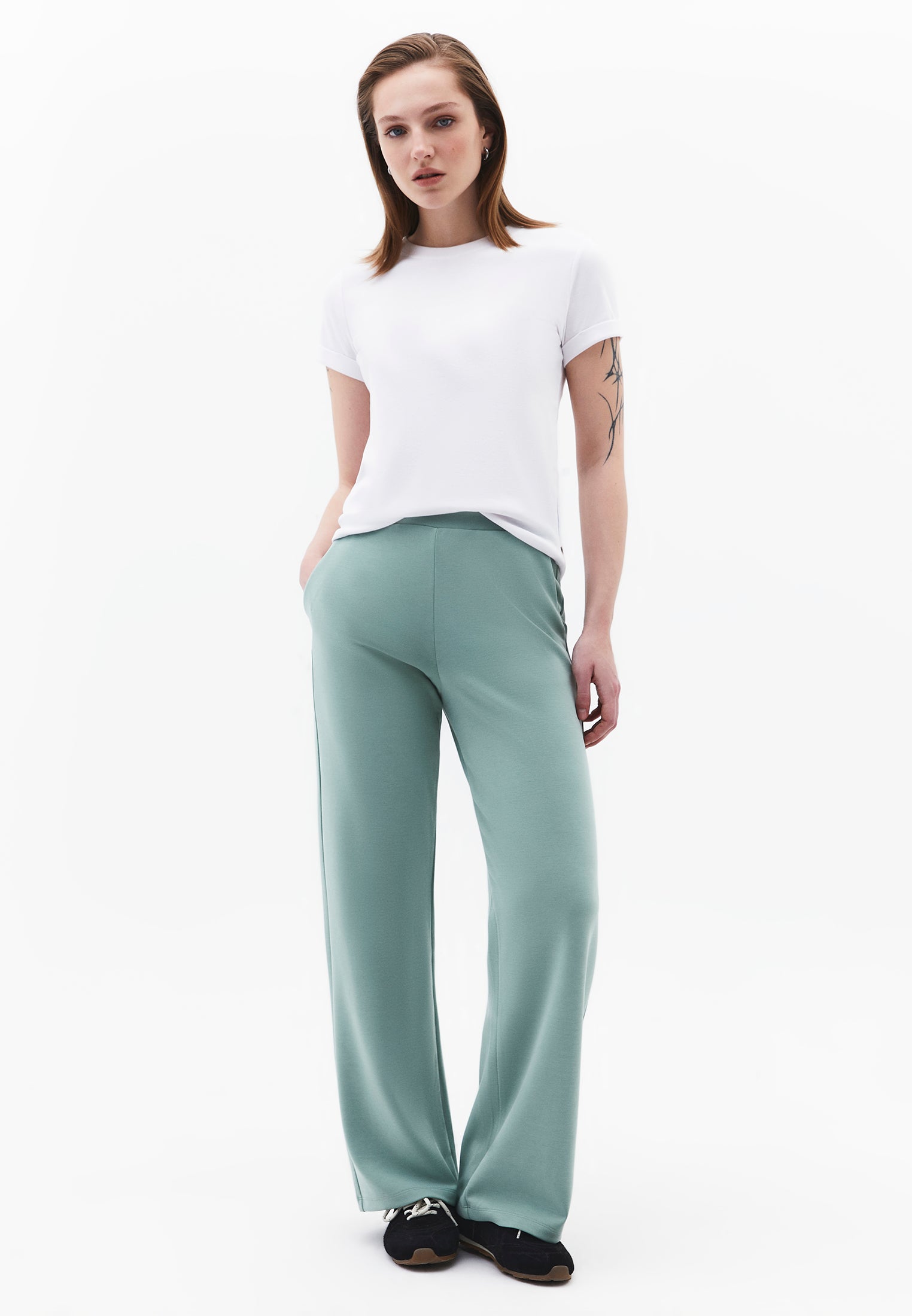 Straight Leg High Waist Sweatpant - GREEN BAY