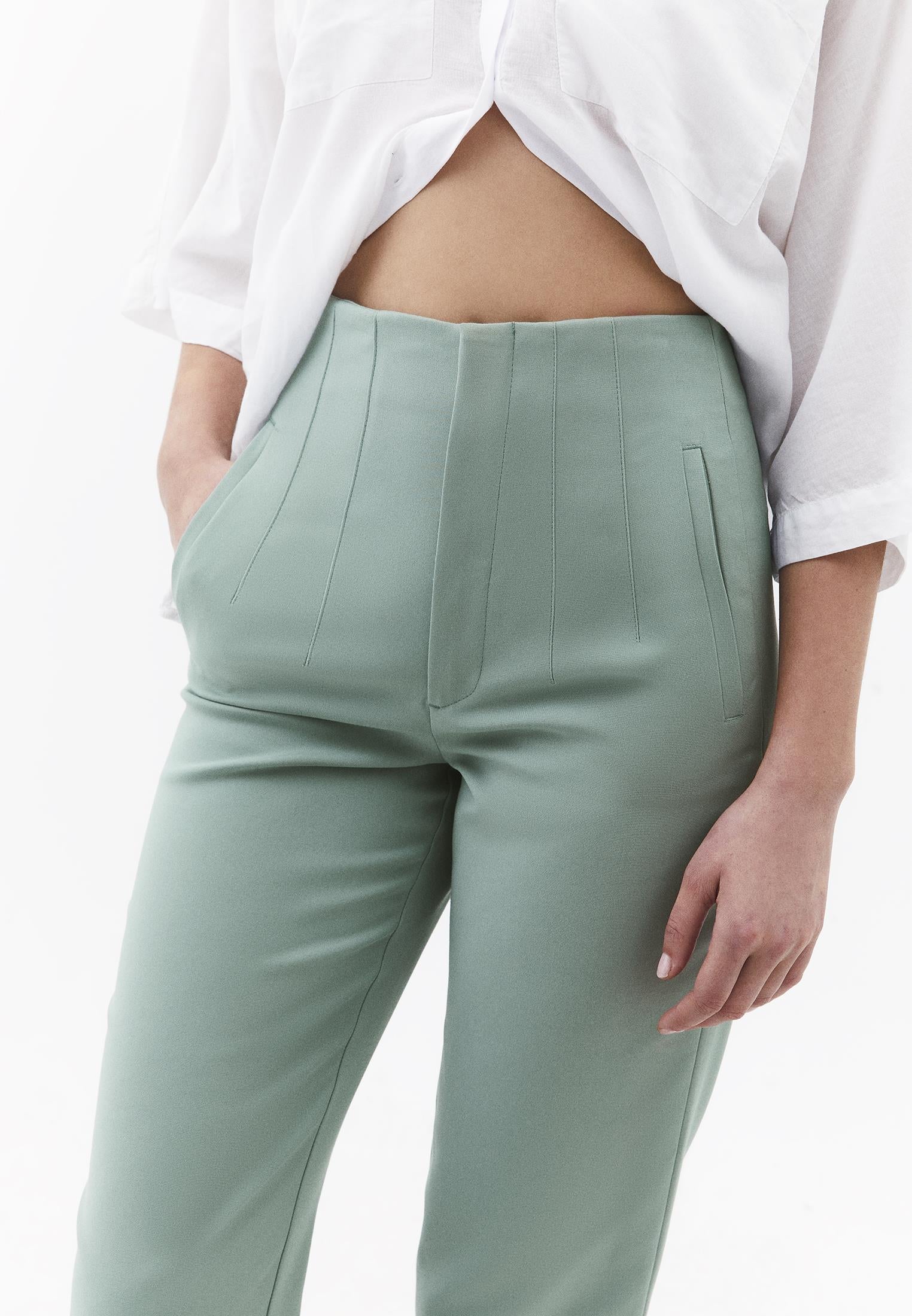 Carrot Cut Ultra High Waist Standard Pants - GREEN MILIEU