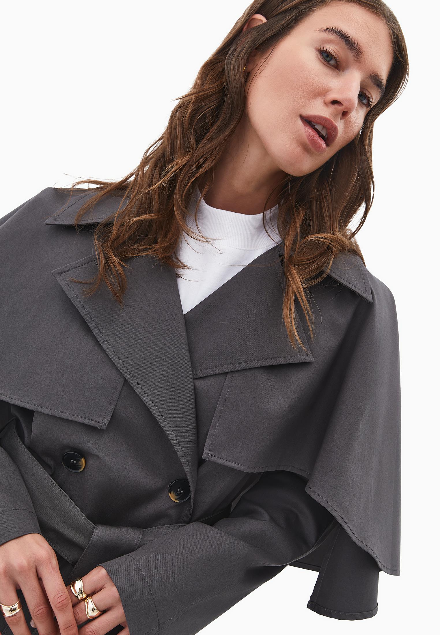 Trench Coat With Belt And Slit Details - GUN METAL