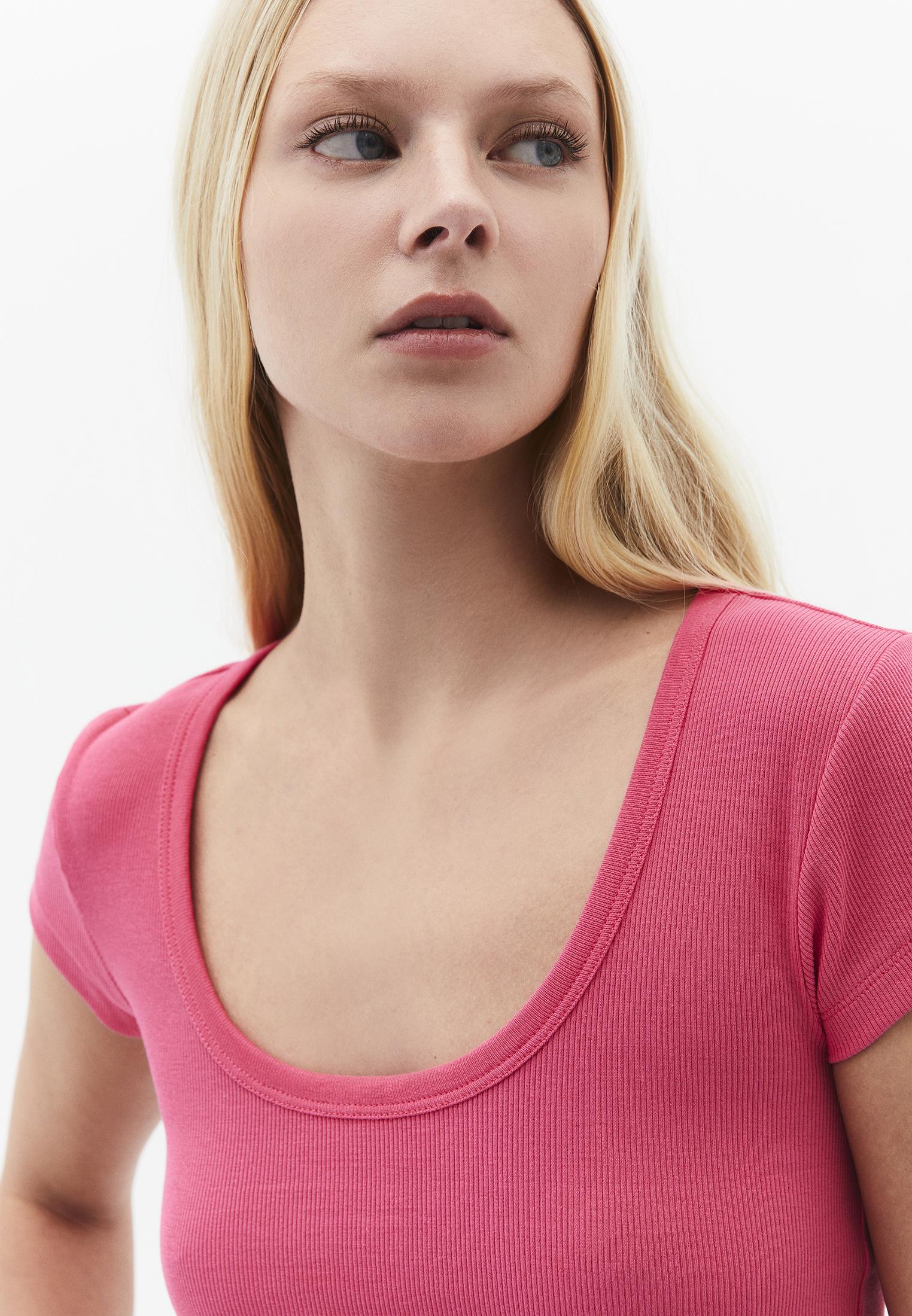 U Neck Bodycon T-Shirt - HONEYSUCKLE