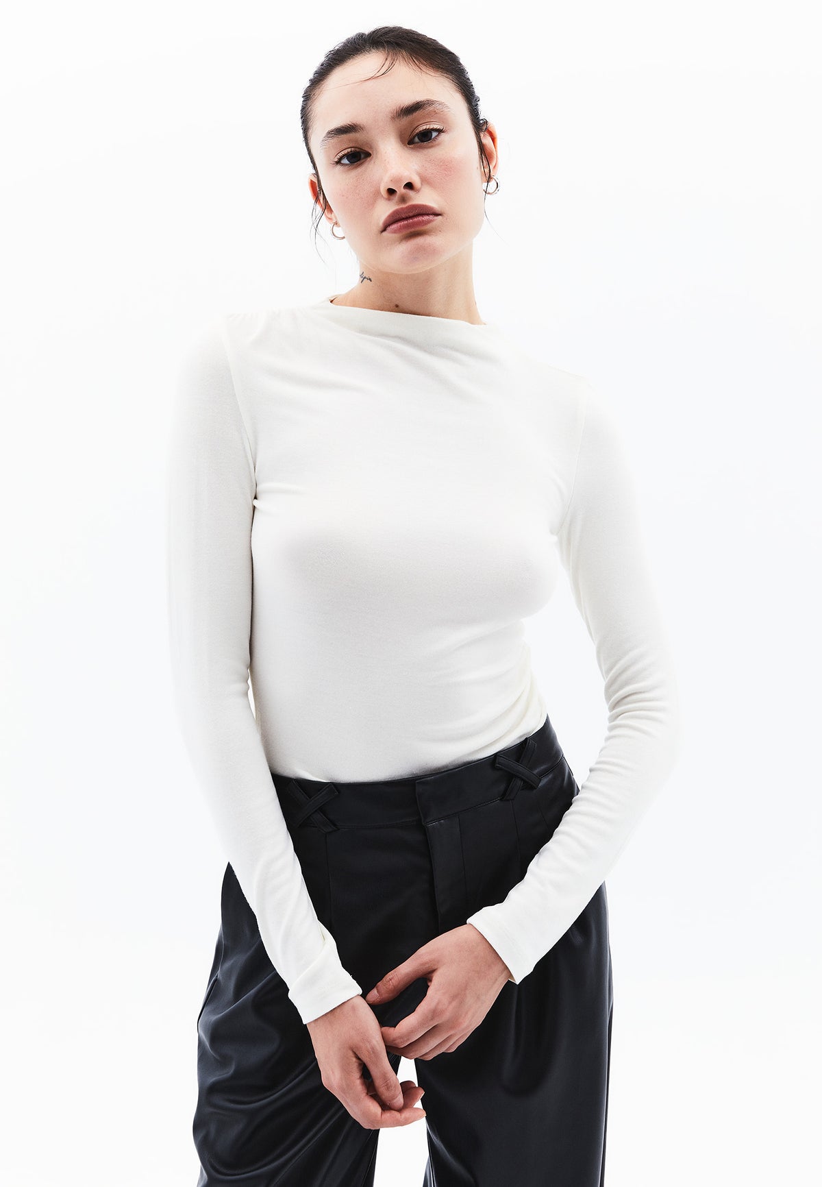 Ruched Long Sleeve High Neck Bodycon T-Shirt - ICE MILK