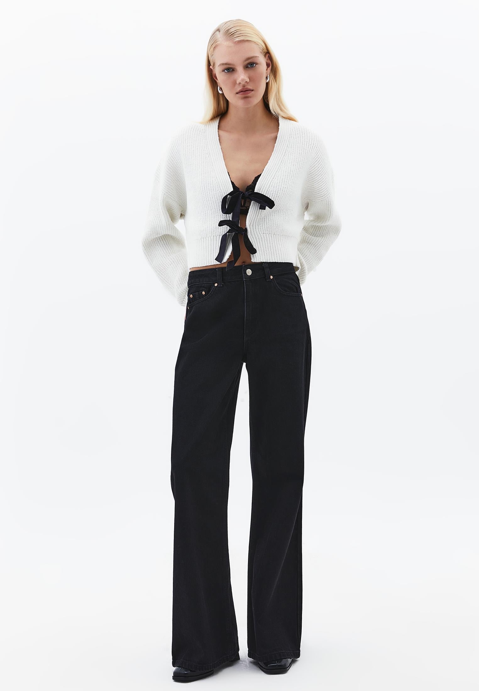 V Neck Long Sleeve Loose Cardigan - ICE MILK
