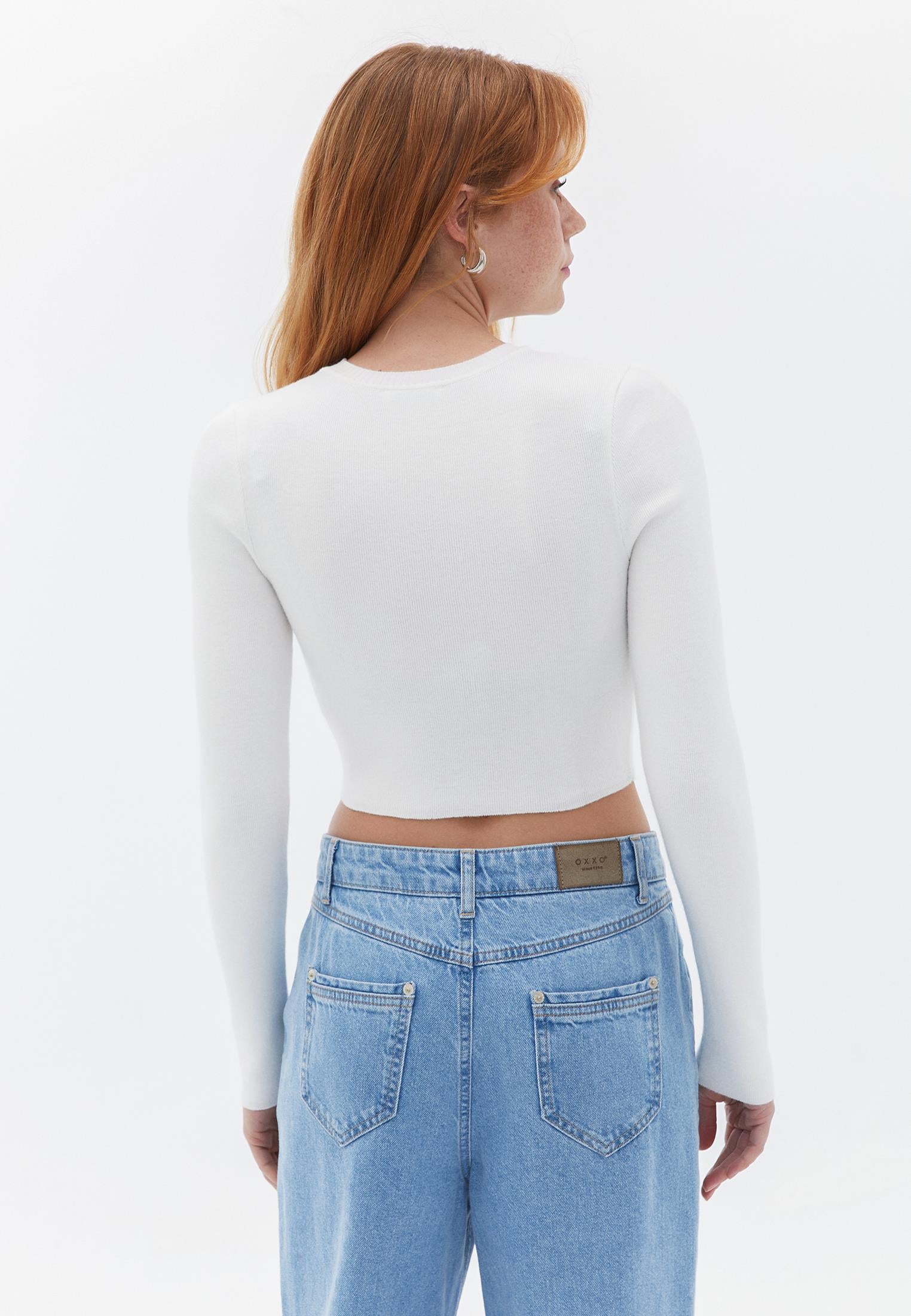 Crew Neck Raglan Sleeve Crop Sweater - ICE MILK