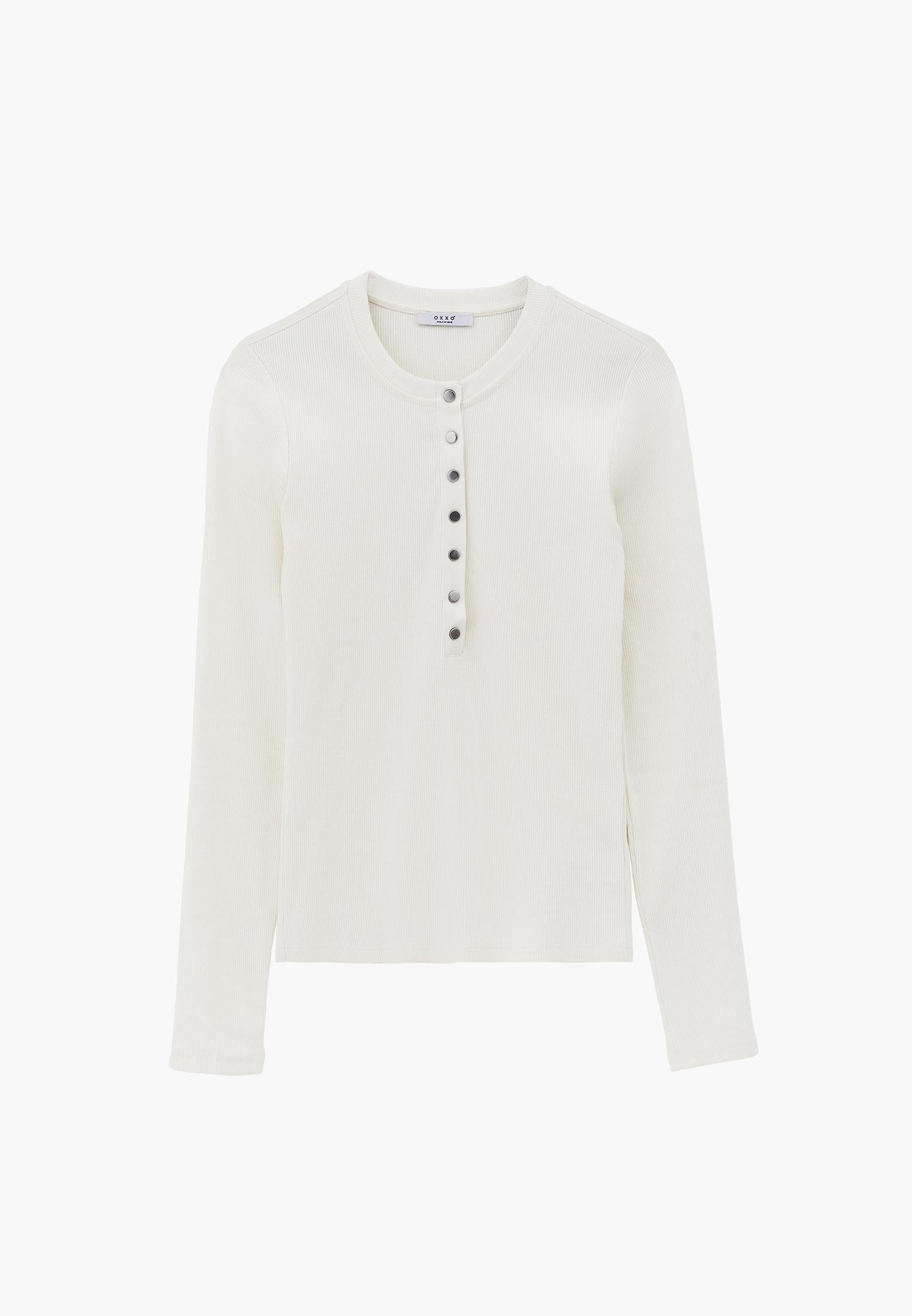 Crew Neck Long Sleeve T-Shirt - ICE MILK