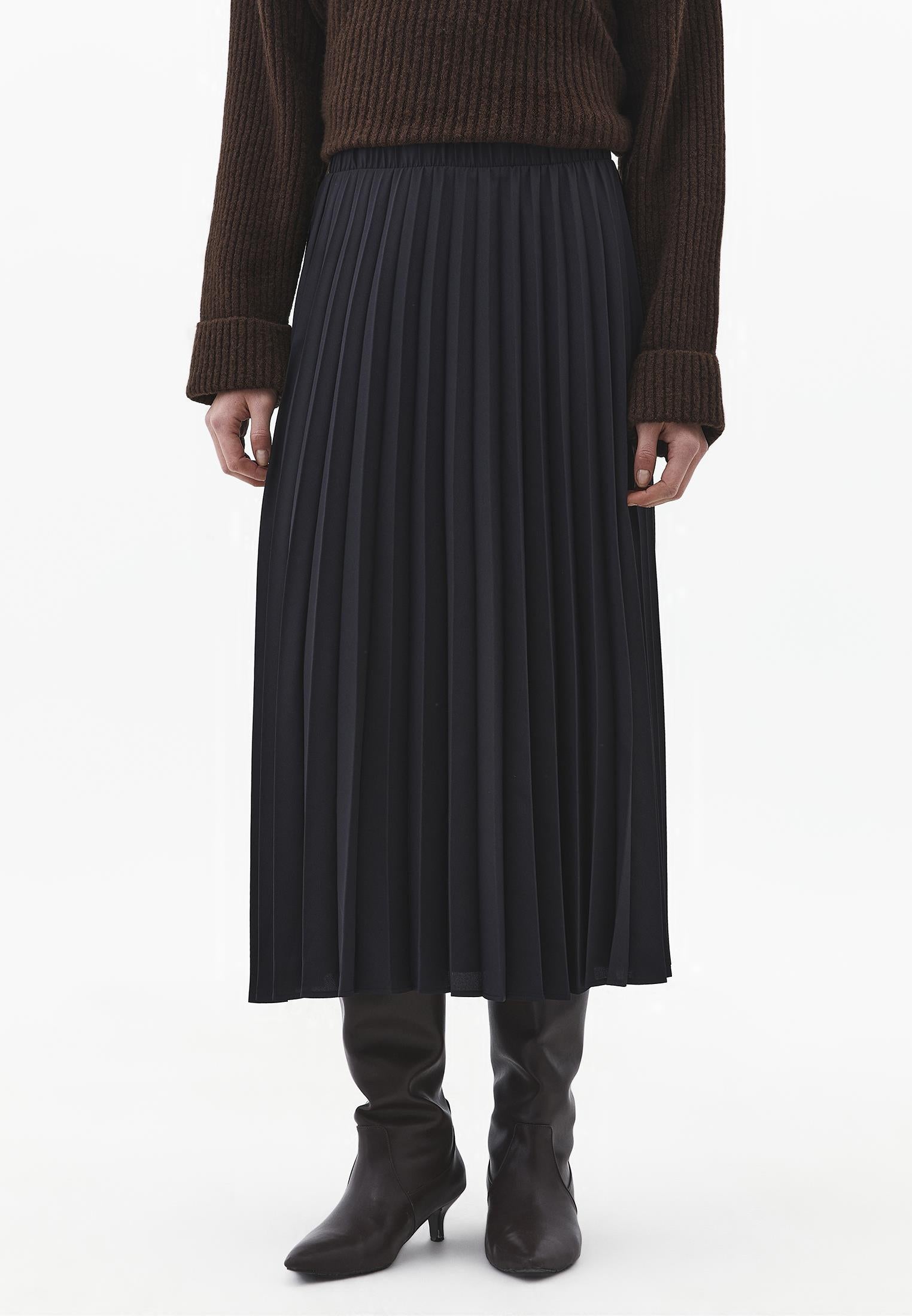 Elastic Waist Pleated Long A-Line Skirt - JET BLACK