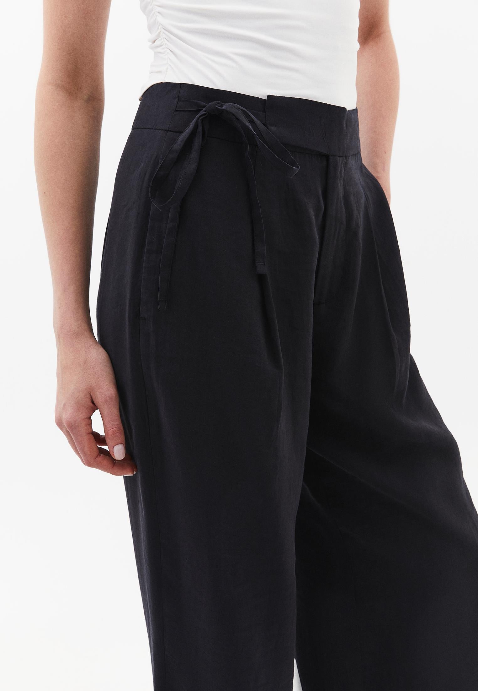 Ultra High Waist Belted Straight Leg Pants - JET BLACK