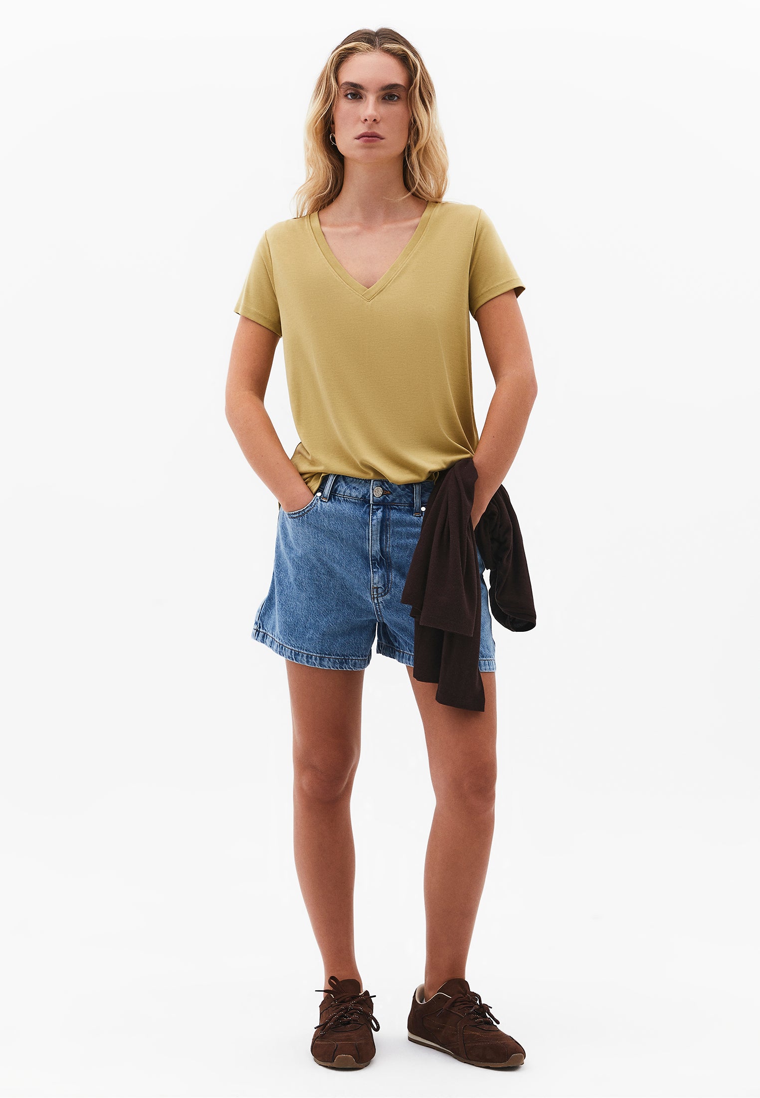 V Neck T-Shirt - KHAKI