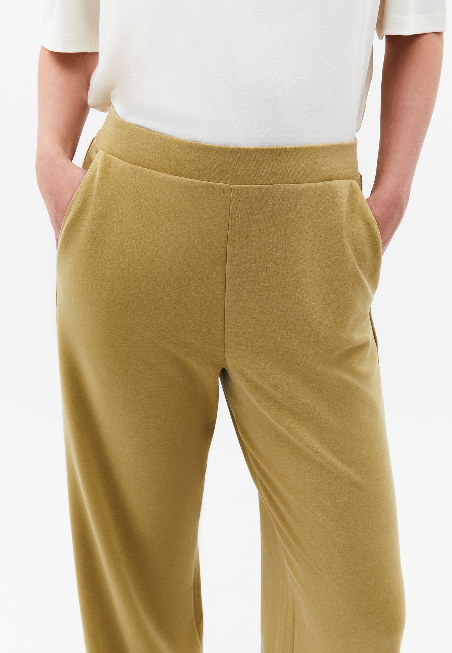 Straight Leg High Waist Sweatpant - KHAKI
