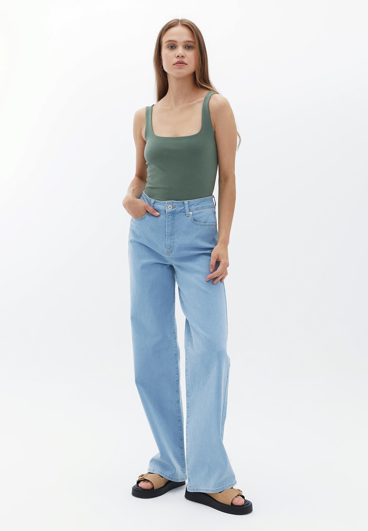 Square Neck Sleeveless Long Tank Top - LAUREL WREATH