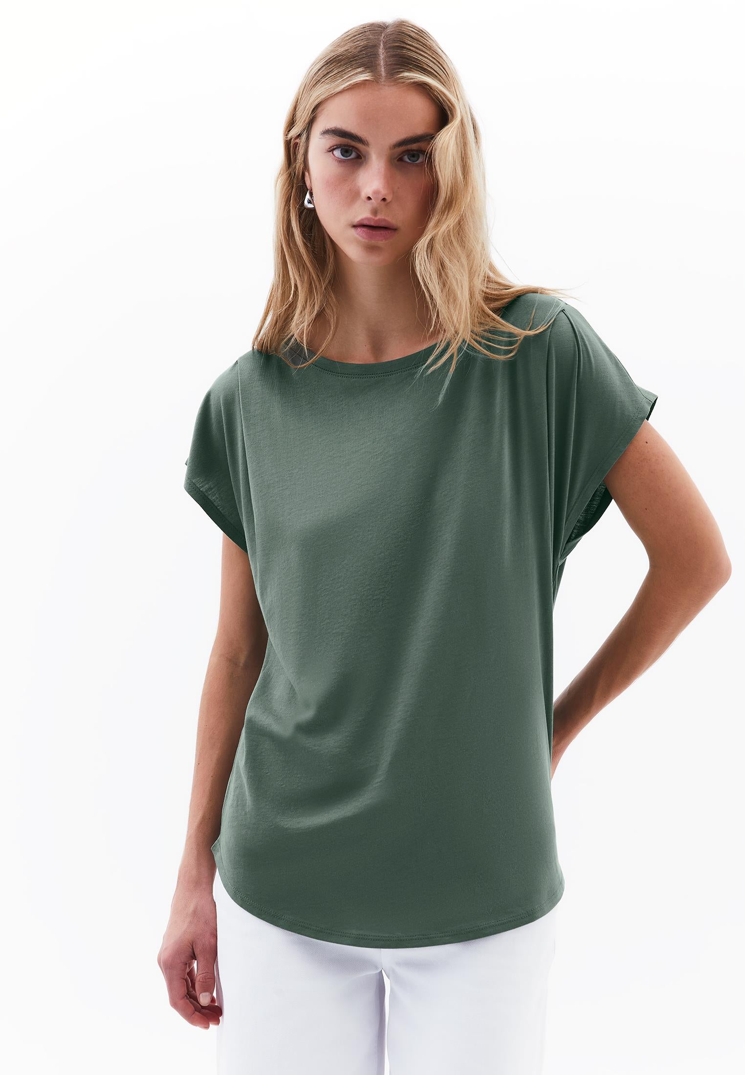 Boat Neck Loose Fit T-Shirt - LAUREL WREATH