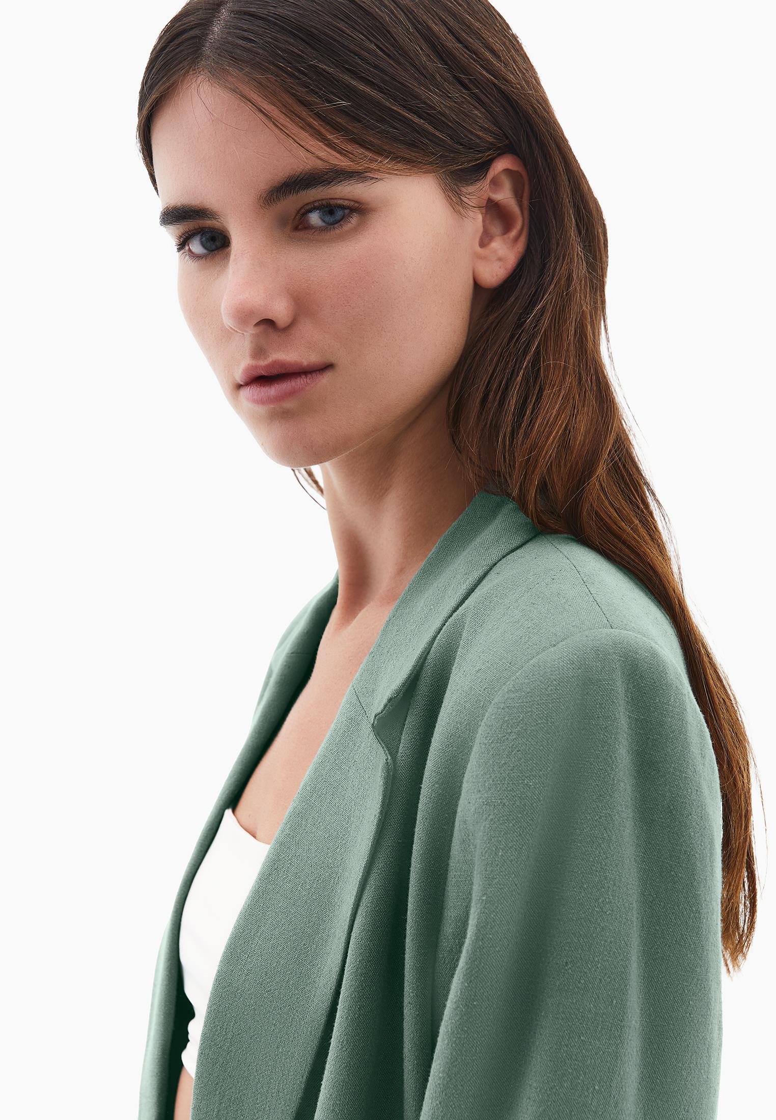Blazer Jacket With Button Detail - LAUREL WREATH
