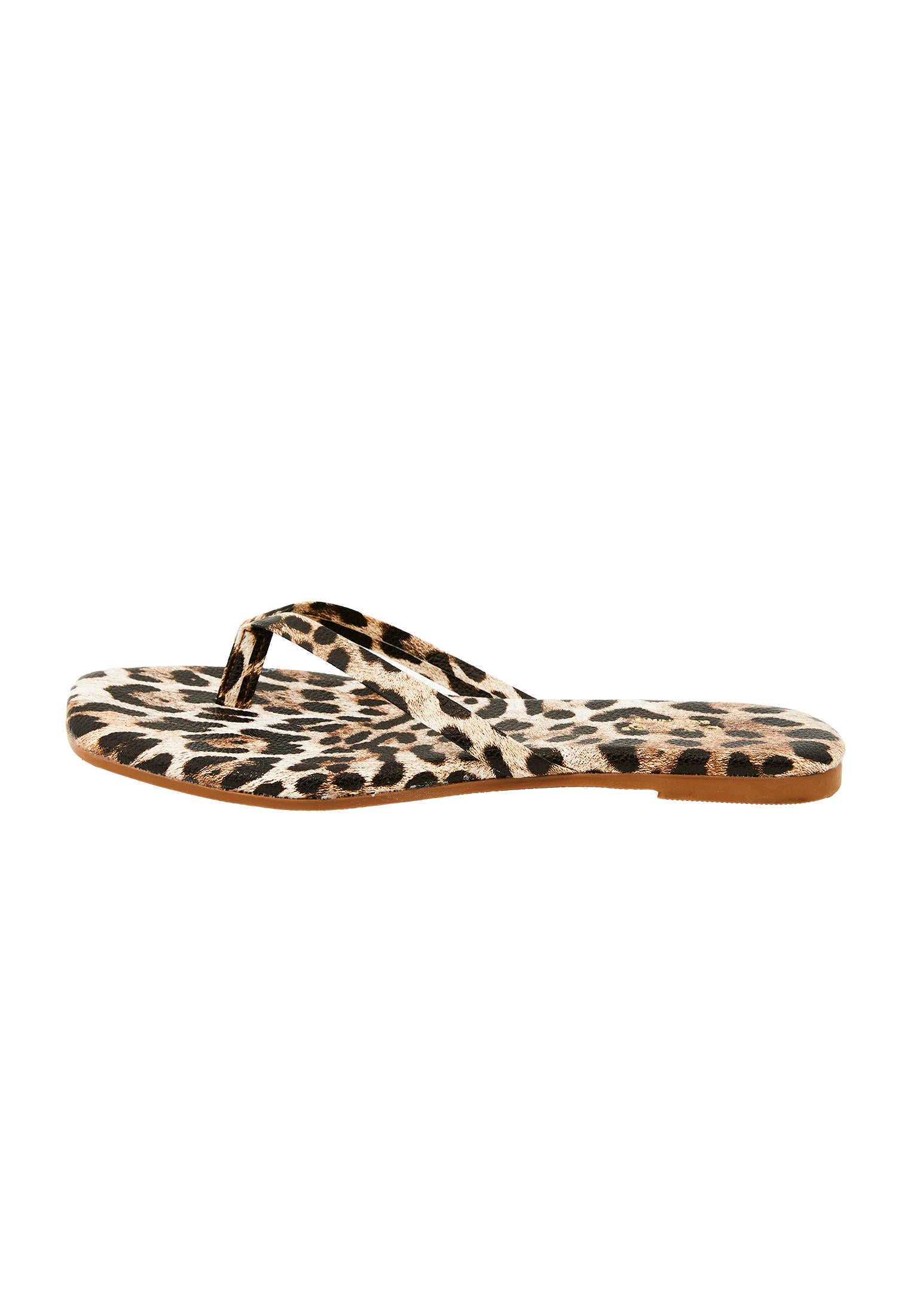 Comfortable Shoes - LEO COMB