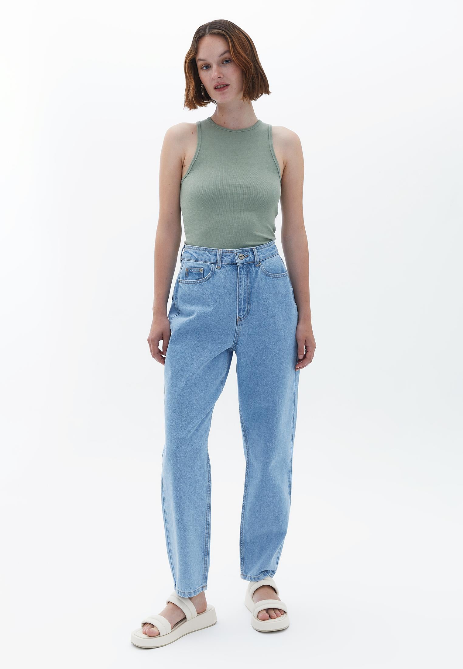 Sleeveless V Neck Tank Top - LILY PAD