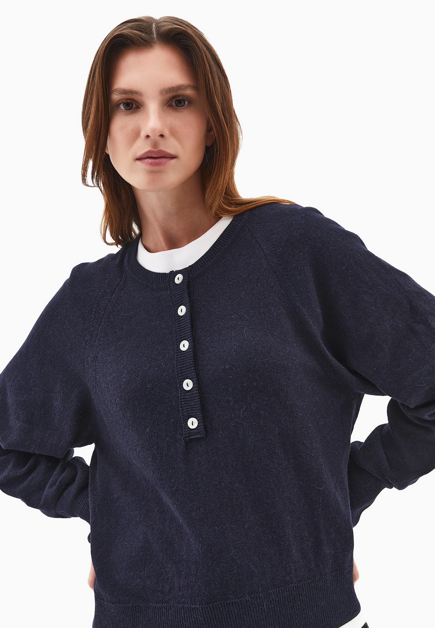 V Neck Raglan Sleeve Knit Sweater - MIDNIGHT