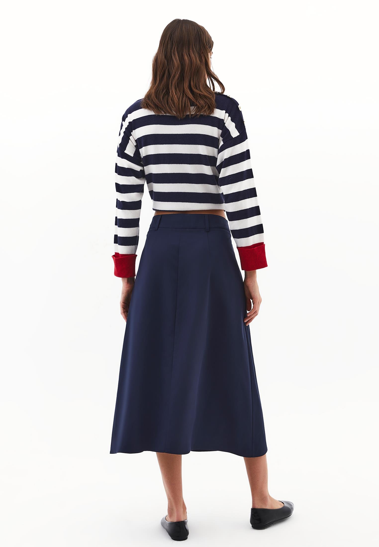 Long Pleated Skirt With Belt Detail - MIDNIGHT